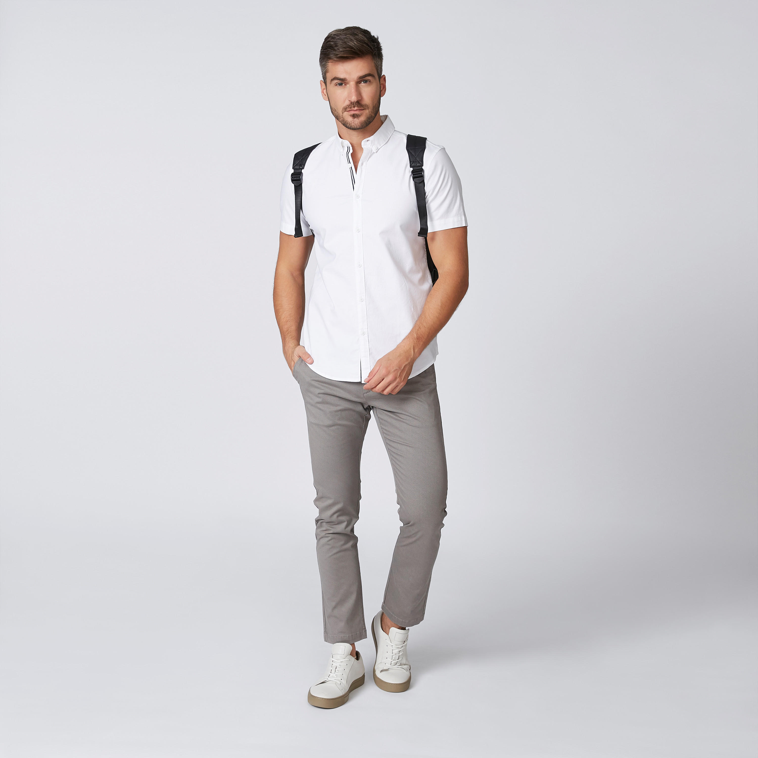 قميص سادة بياقة عاديّة وأكمام قصيرة-men-clothing-shirts-image-2