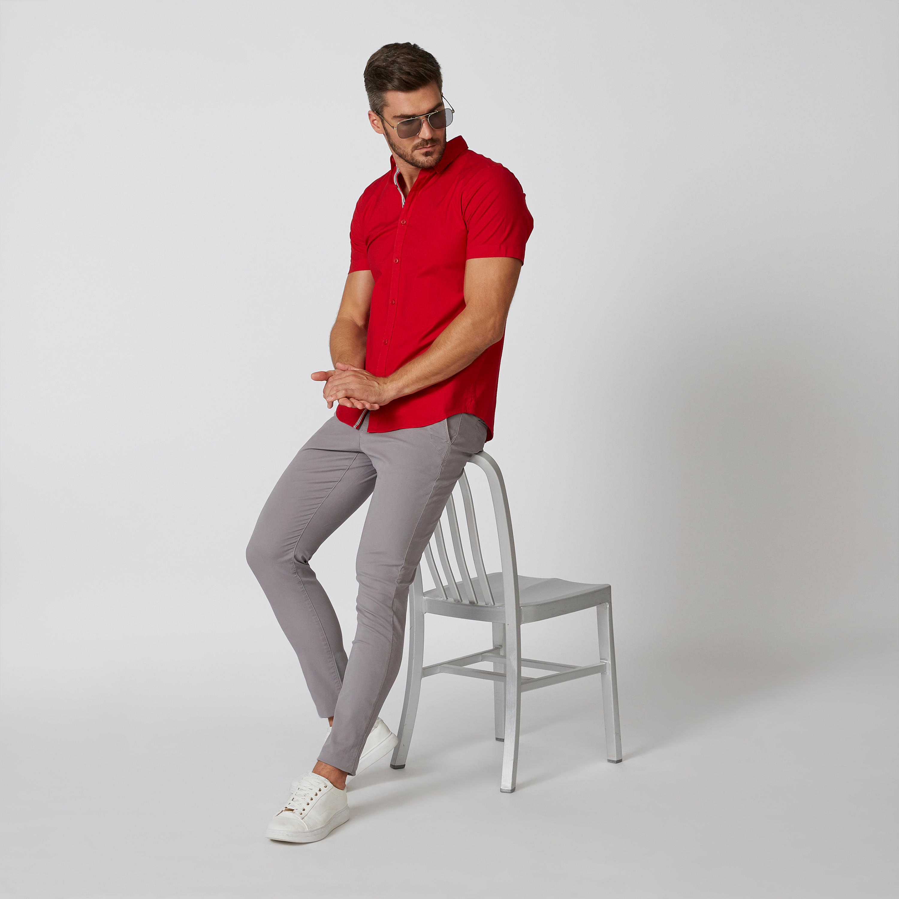 قميص سادة بياقة عاديّة وأكمام قصيرة-men-clothing-shirts-image-1