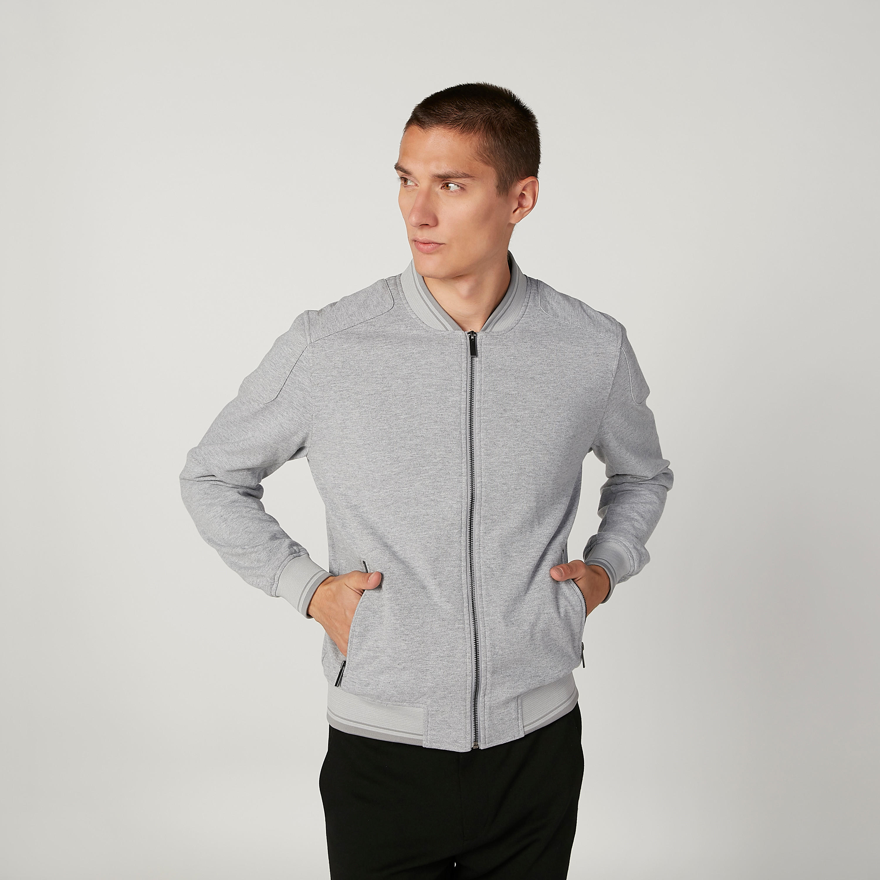 جاكيت بومبر مستدام سادة بجيوب -men-clothing-jacketsandblazers-jackets-image-5
