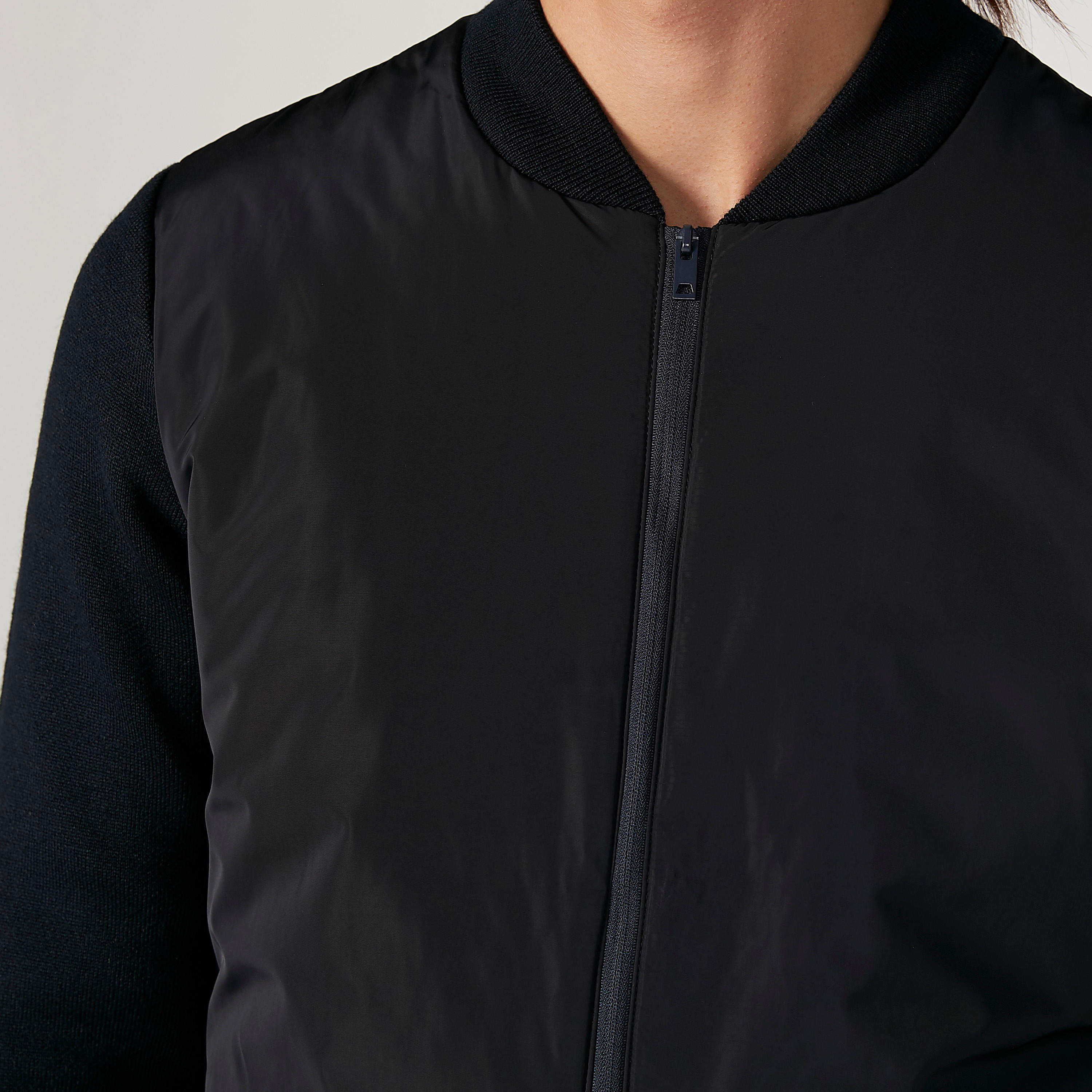 جاكيت بومبر سادة بأكمام طويلة وجيوب-men-clothing-jacketsandblazers-jackets-image-3
