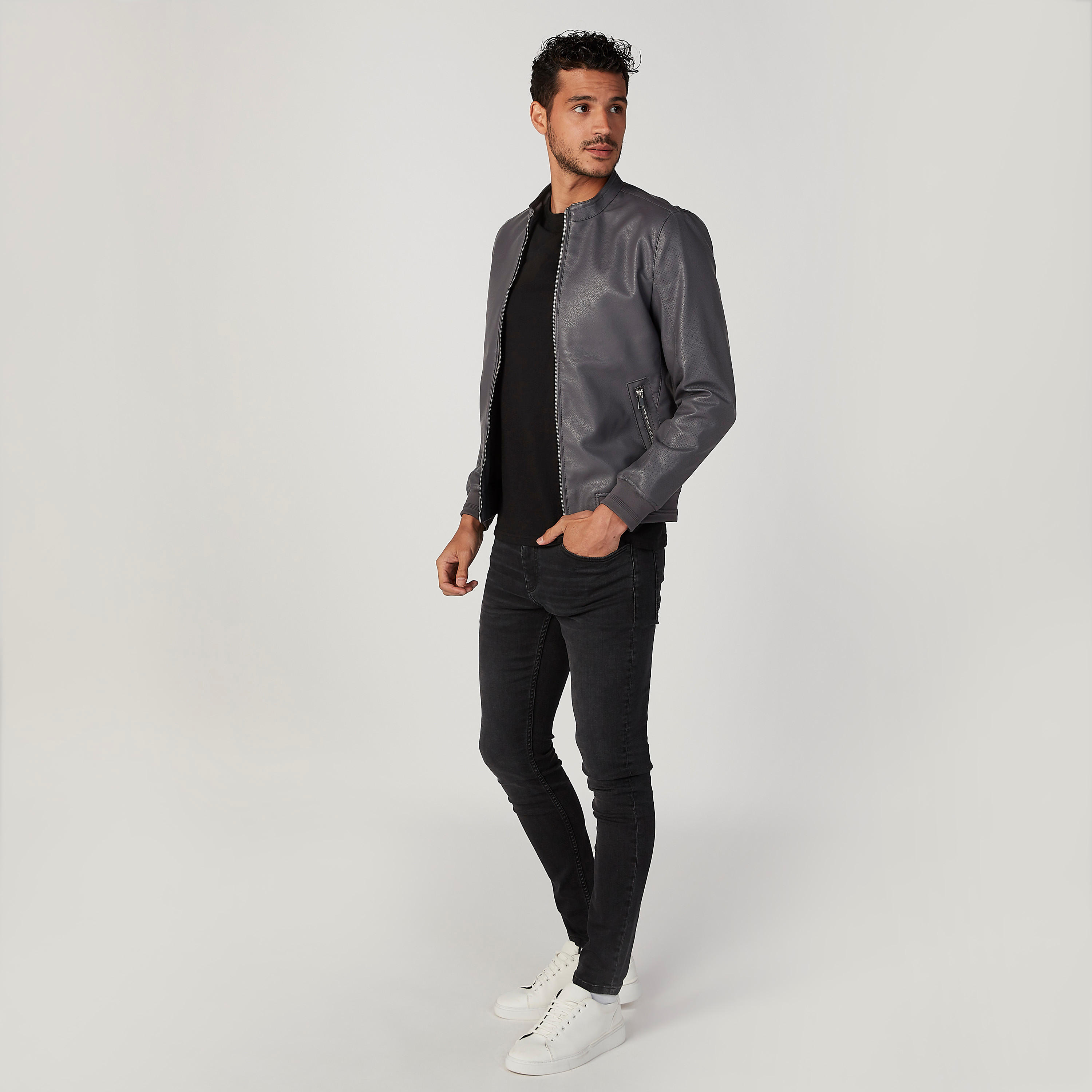 جاكيت مستدام سادة بجيوب بسحّاب -men-clothing-jacketsandblazers-jackets-image-3