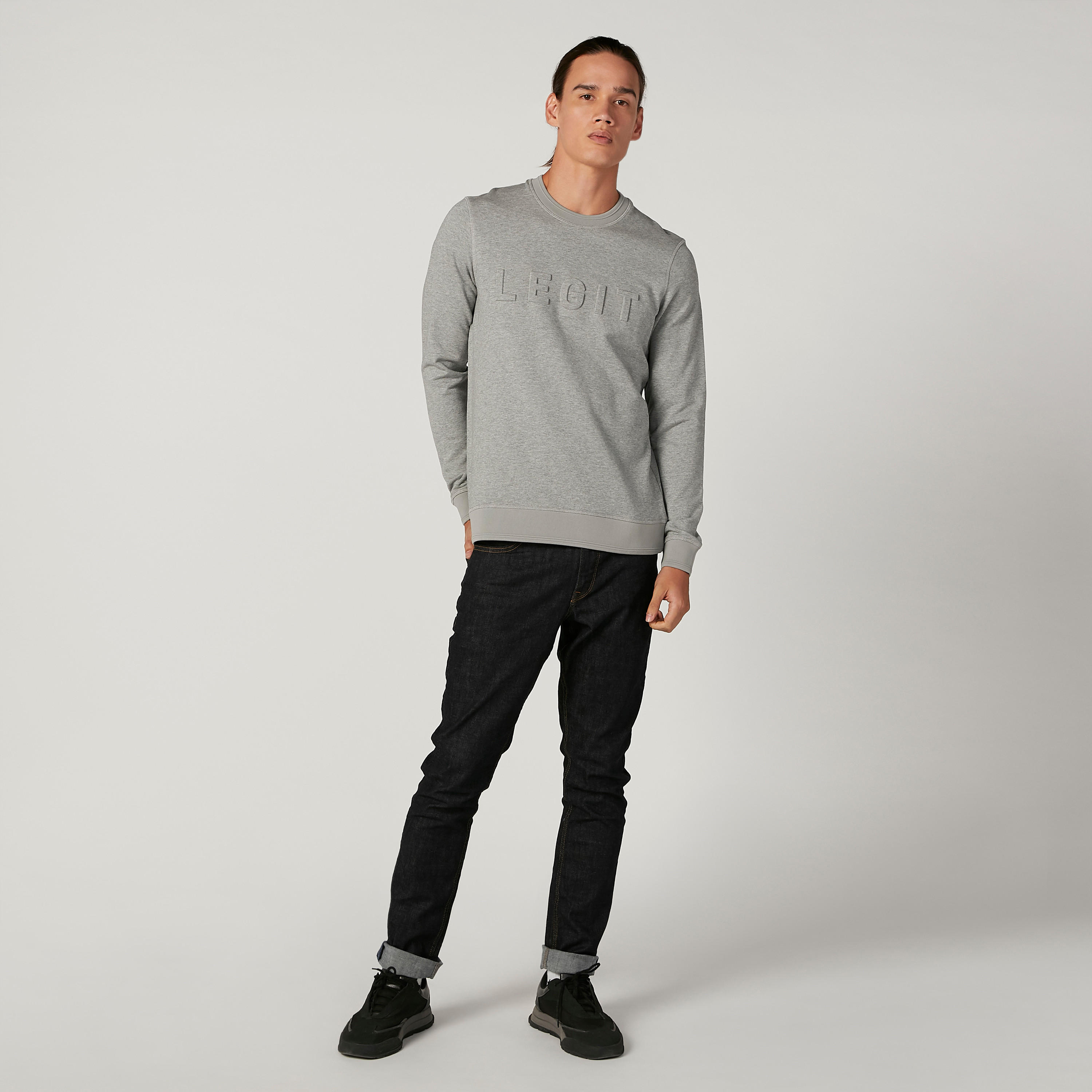 سويت شيرت مستدام سليم بارز الملمس بأكمام طويلة -men-winterwear-hoodiesandsweatshirts-image-2