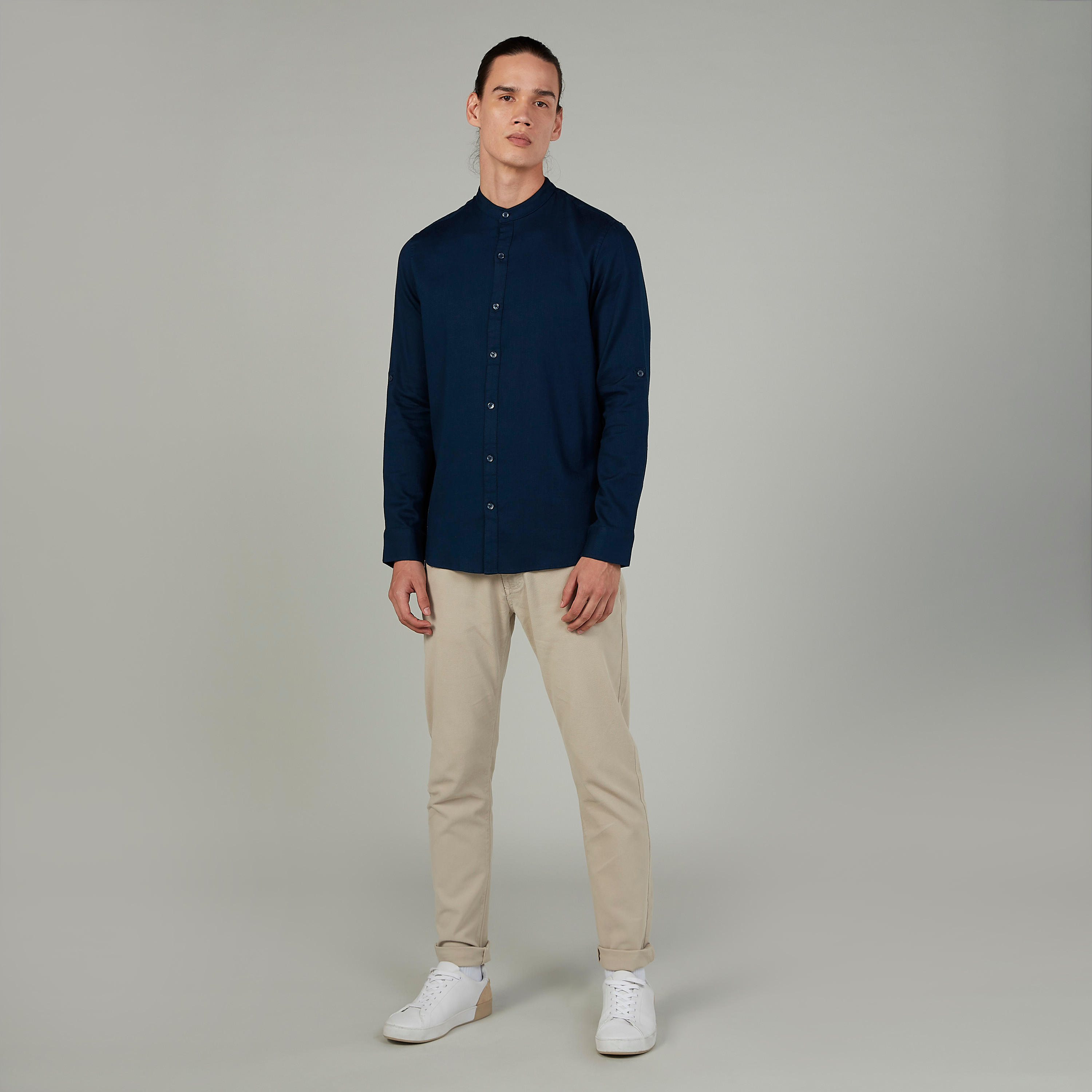 قميص بارز الملمس بياقة ماندارين وأكمام طويلة-men-clothing-shirts-image-2