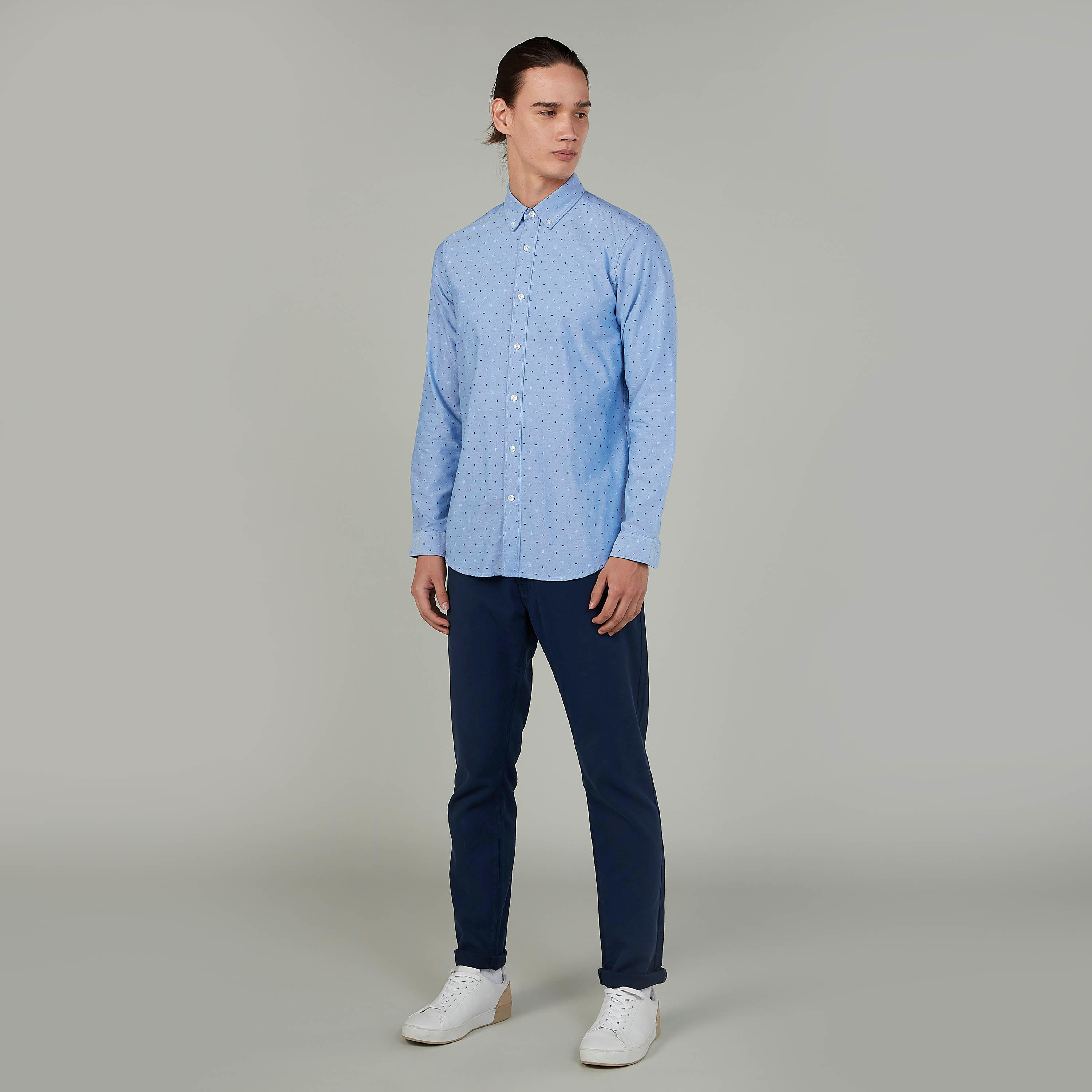 قميص منسوج بياقة بأزرار منخفضة وأكمام طويلة وطبعات-men-clothing-shirts-image-2