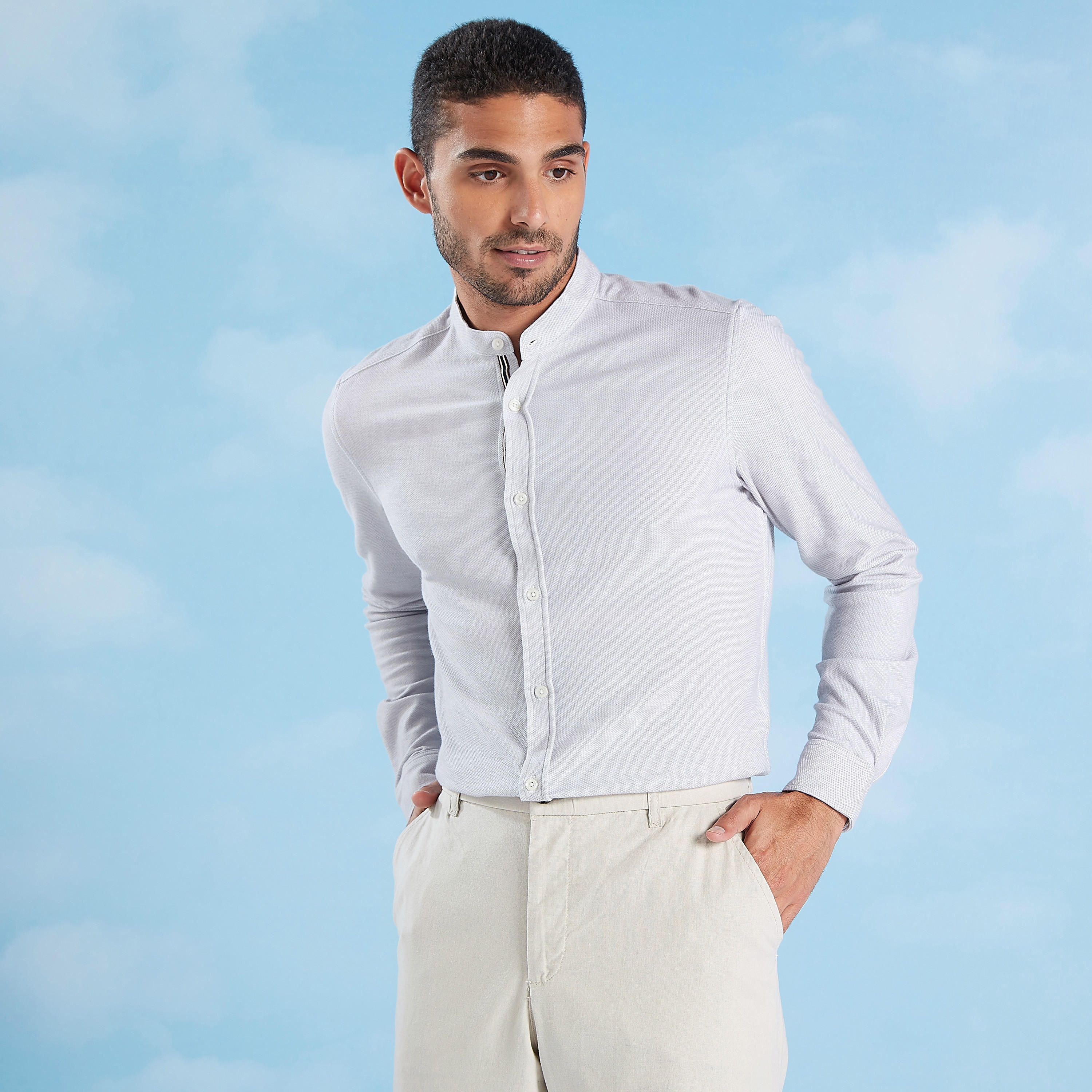 قميص بارز الملمس بياقة ماندارين وأكمام طويلة-men-clothing-shirts-image-1