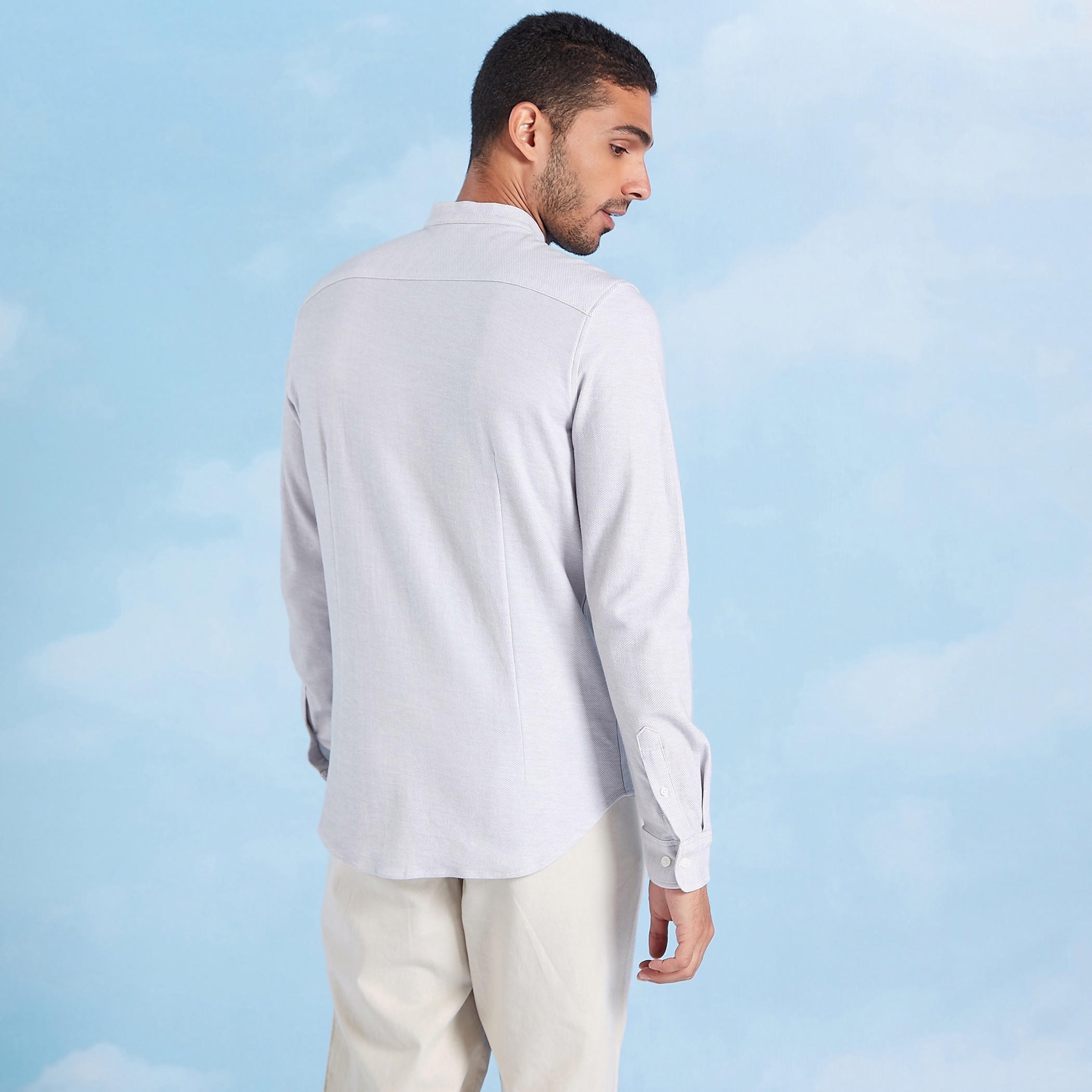 قميص بارز الملمس بياقة ماندارين وأكمام طويلة-men-clothing-shirts-image-4