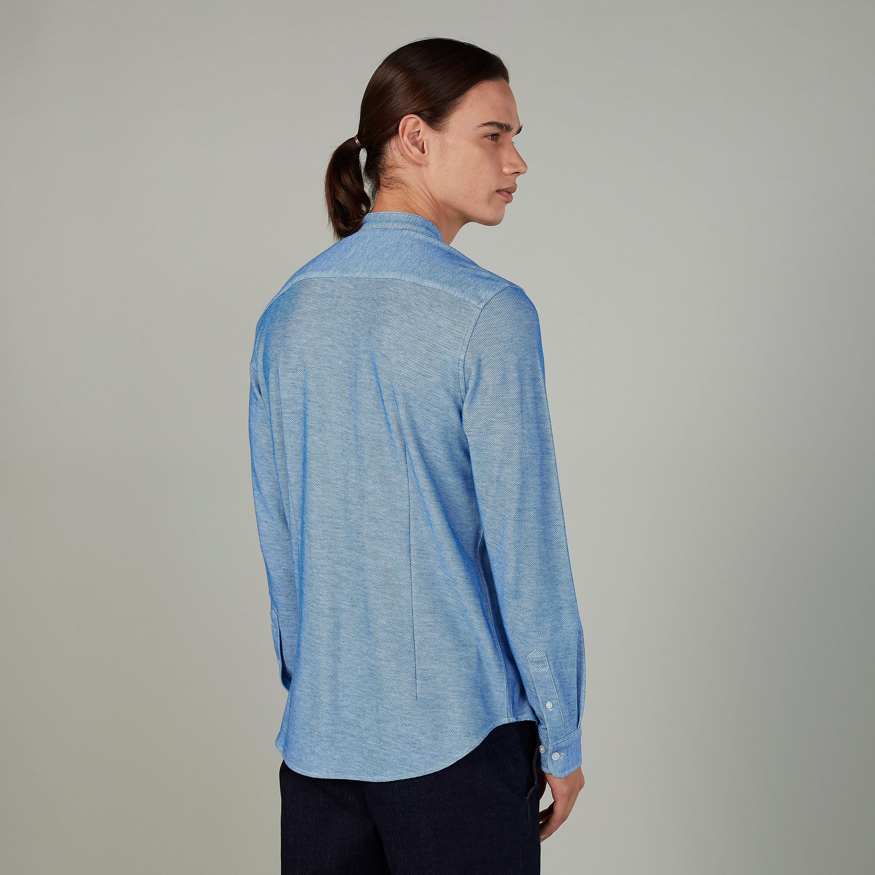 قميص بارز الملمس بياقة ماندارين وأكمام طويلة-men-clothing-shirts-image-4