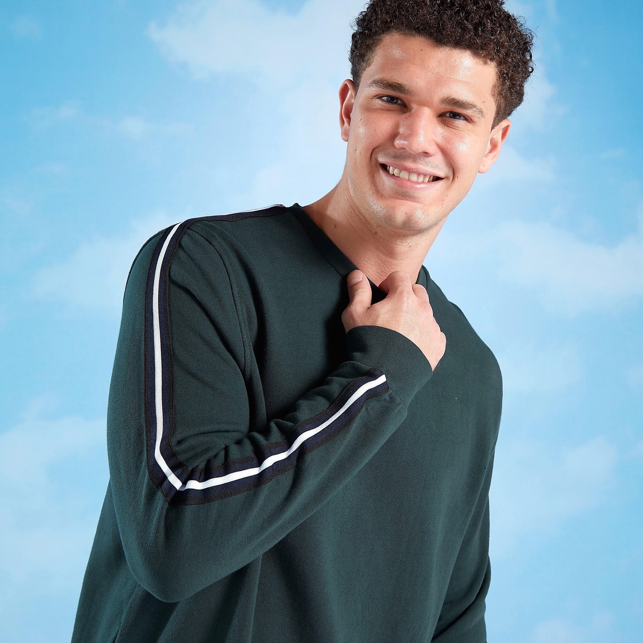 Plain Sweater with Round Neck and Long Sleeves-men-winterwear-hoodiesandsweatshirts-image-3