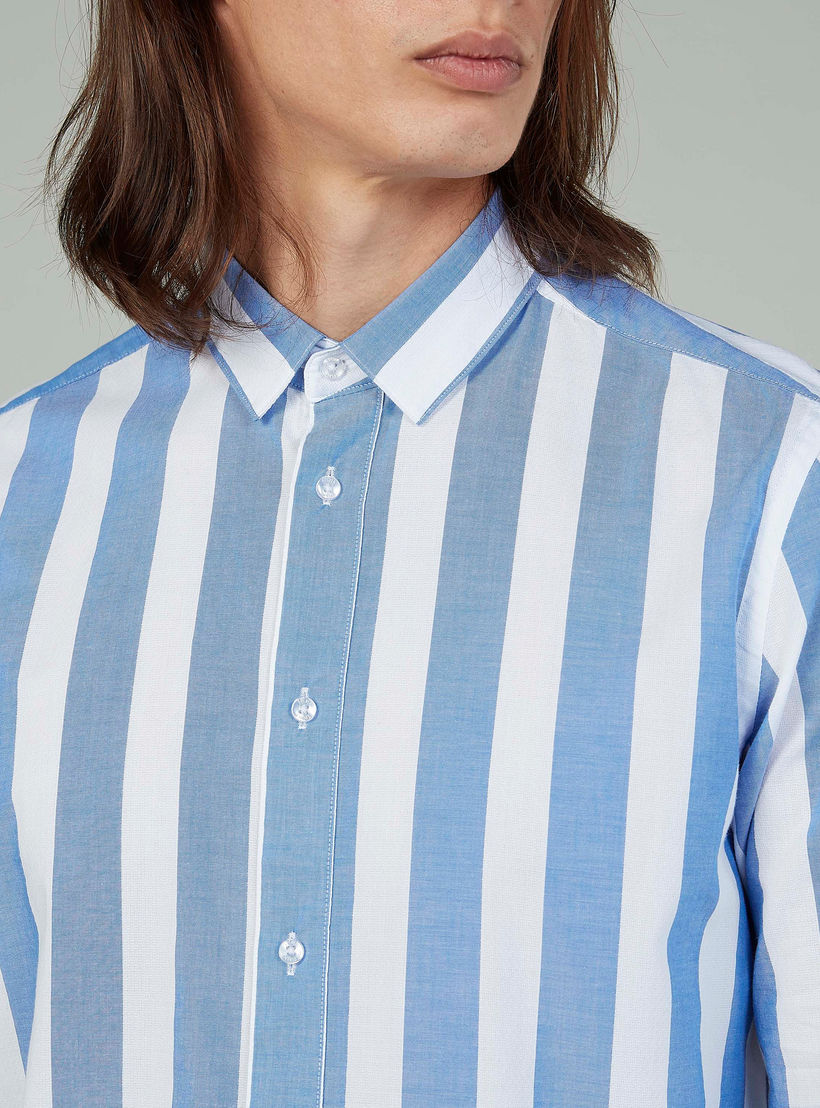 قميص مستدام رسمي بارز الملمس بياقة عاديّة وأكمام طويلة-men-clothing-shirts-image-3