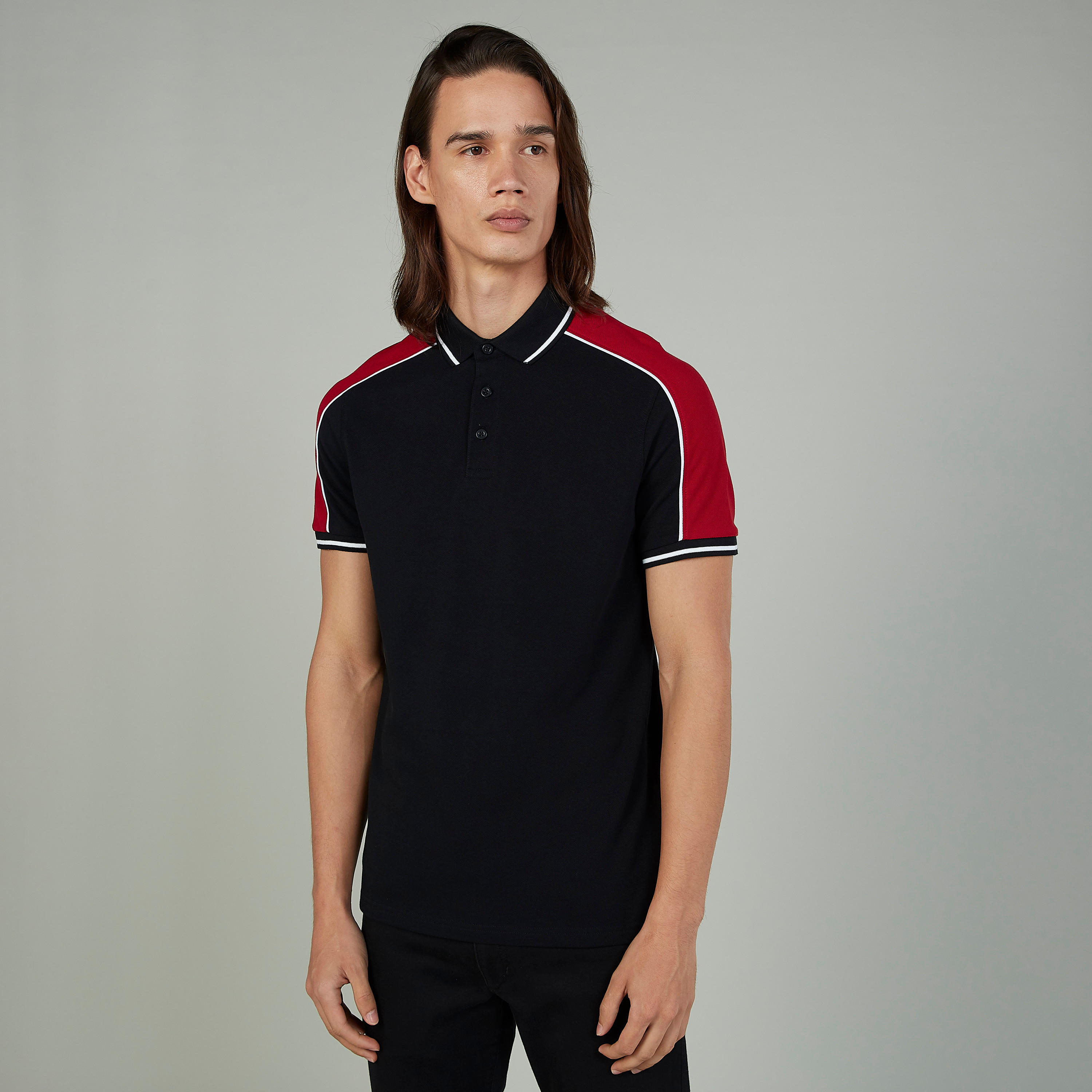 تيشيرت مستدام سادة بقصّة سليم وياقة بولو وأكمام قصيرة -men-clothing-tshirtsandpolos-polos-image-1
