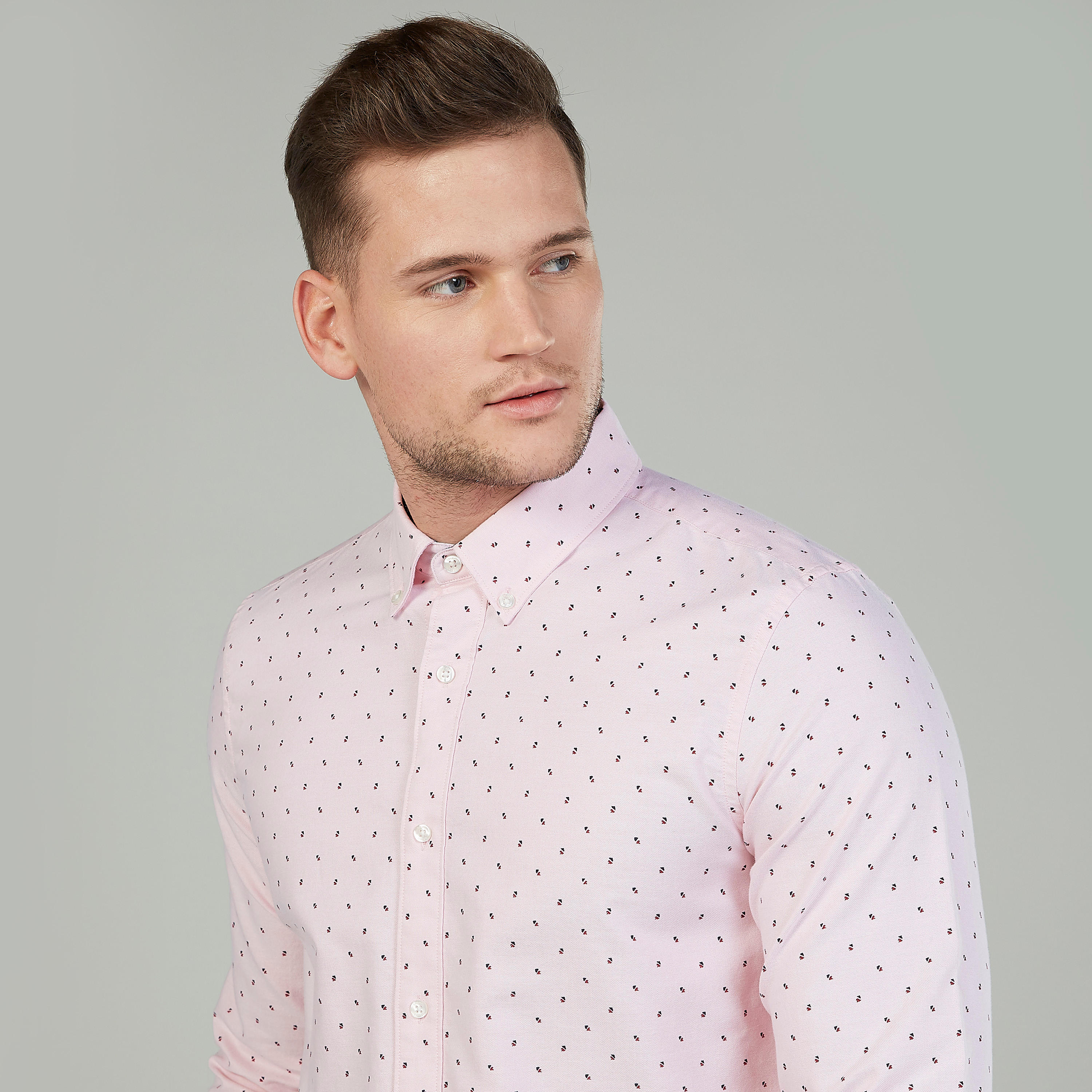 قميص بطبعات بياقة عادية وأكمام طويلة-men-clothing-shirts-image-3