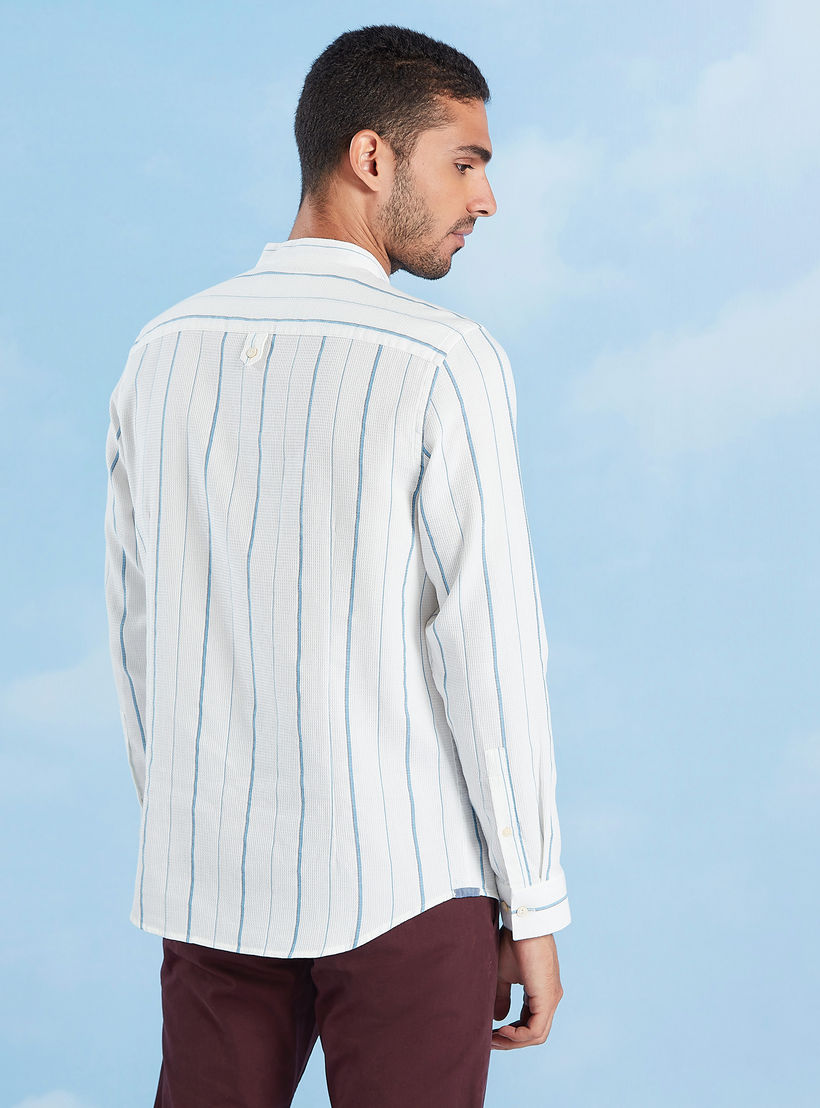قميص مخطط سليم بياقة ماندارين وأكمام طويلة-men-clothing-shirts-image-4