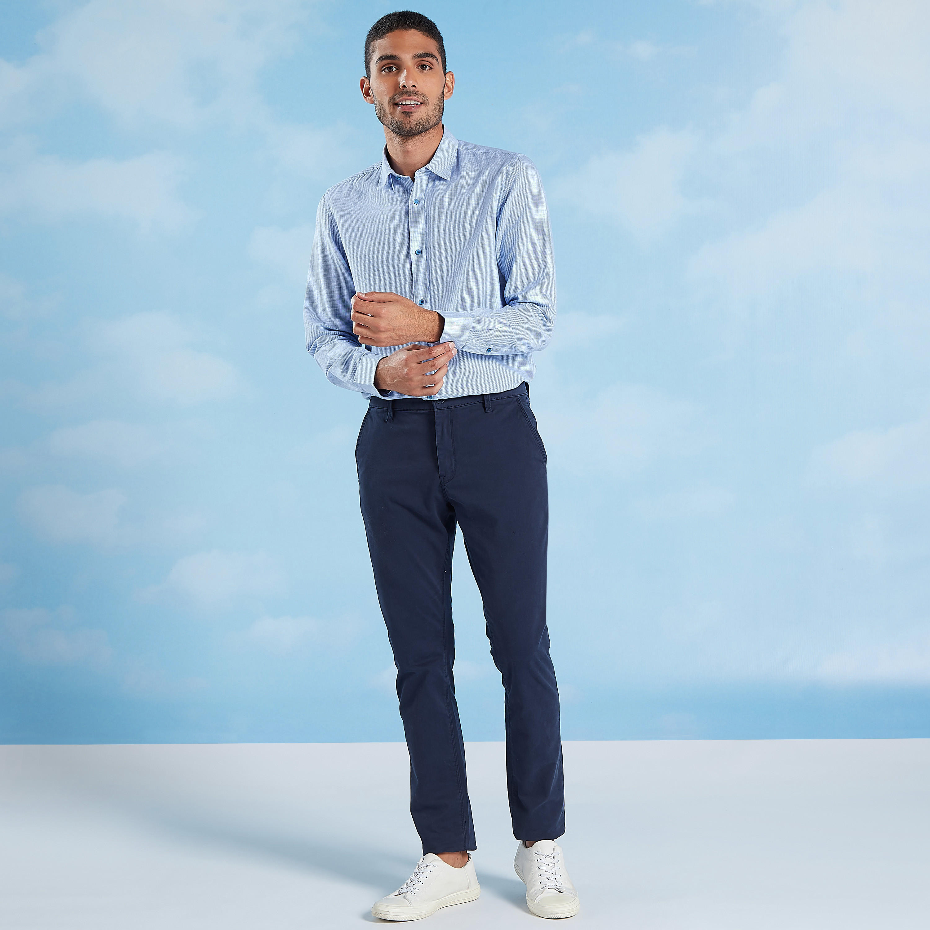 قميص كتّان بارز الملمس بياقة عاديّة وأكمام طويلة-men-clothing-shirts-image-2