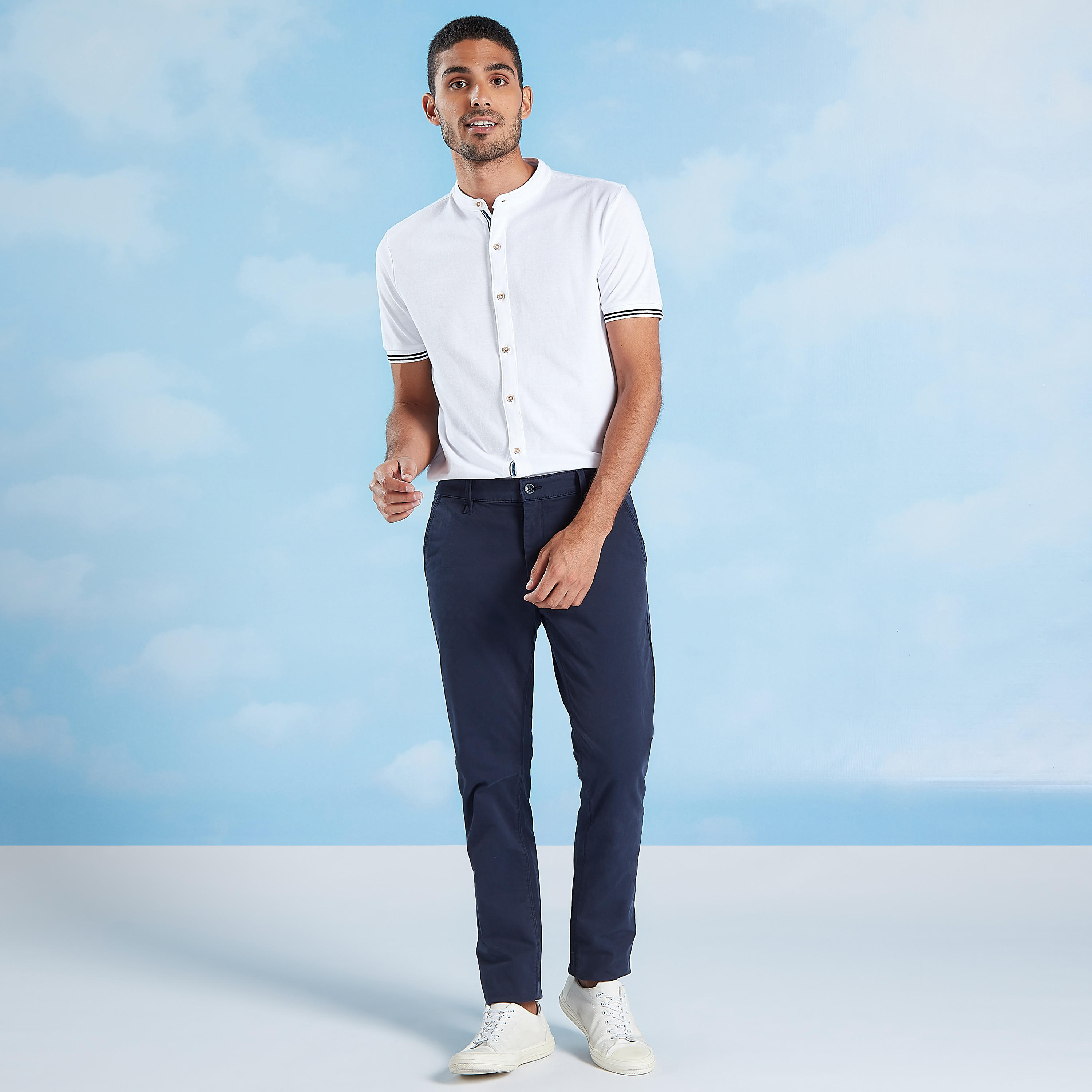 قميص سادة بياقة ماندارين وأكمام قصيرة-men-clothing-shirts-image-3
