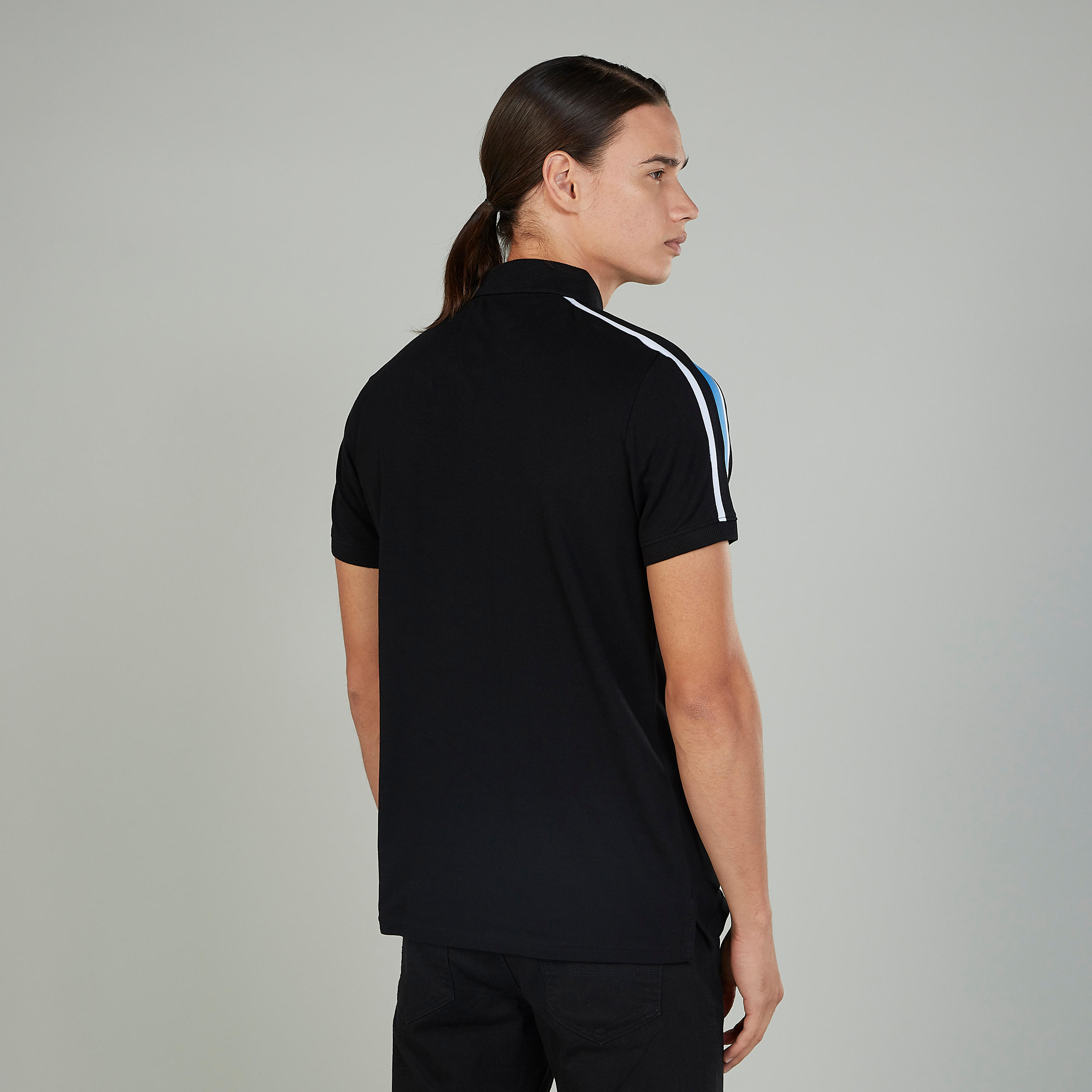 تيشيرت بولو سليم سادة بتفاصيل شريطة-men-clothing-tshirtsandpolos-polos-image-4