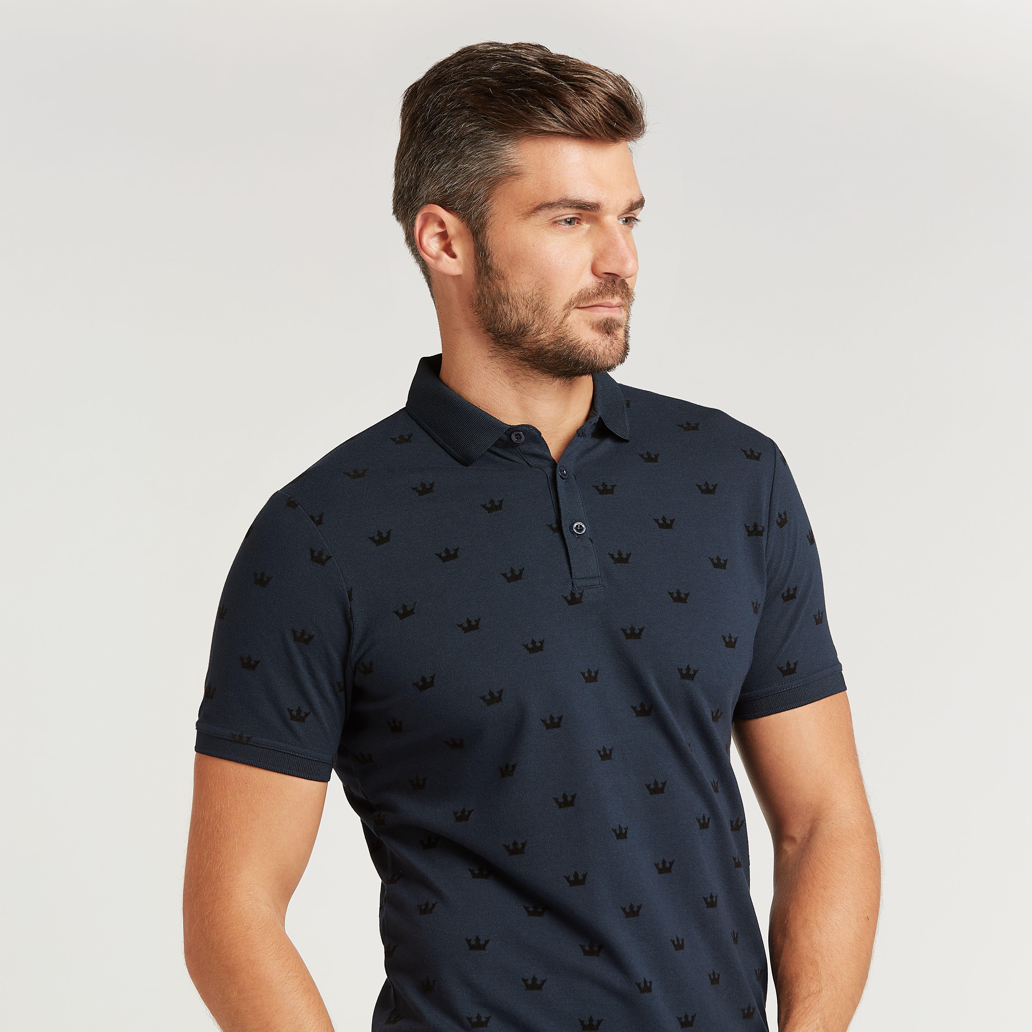 تيشيرت بولو بأكمام قصيرة وطبعات-men-clothing-tshirtsandpolos-polos-image-3