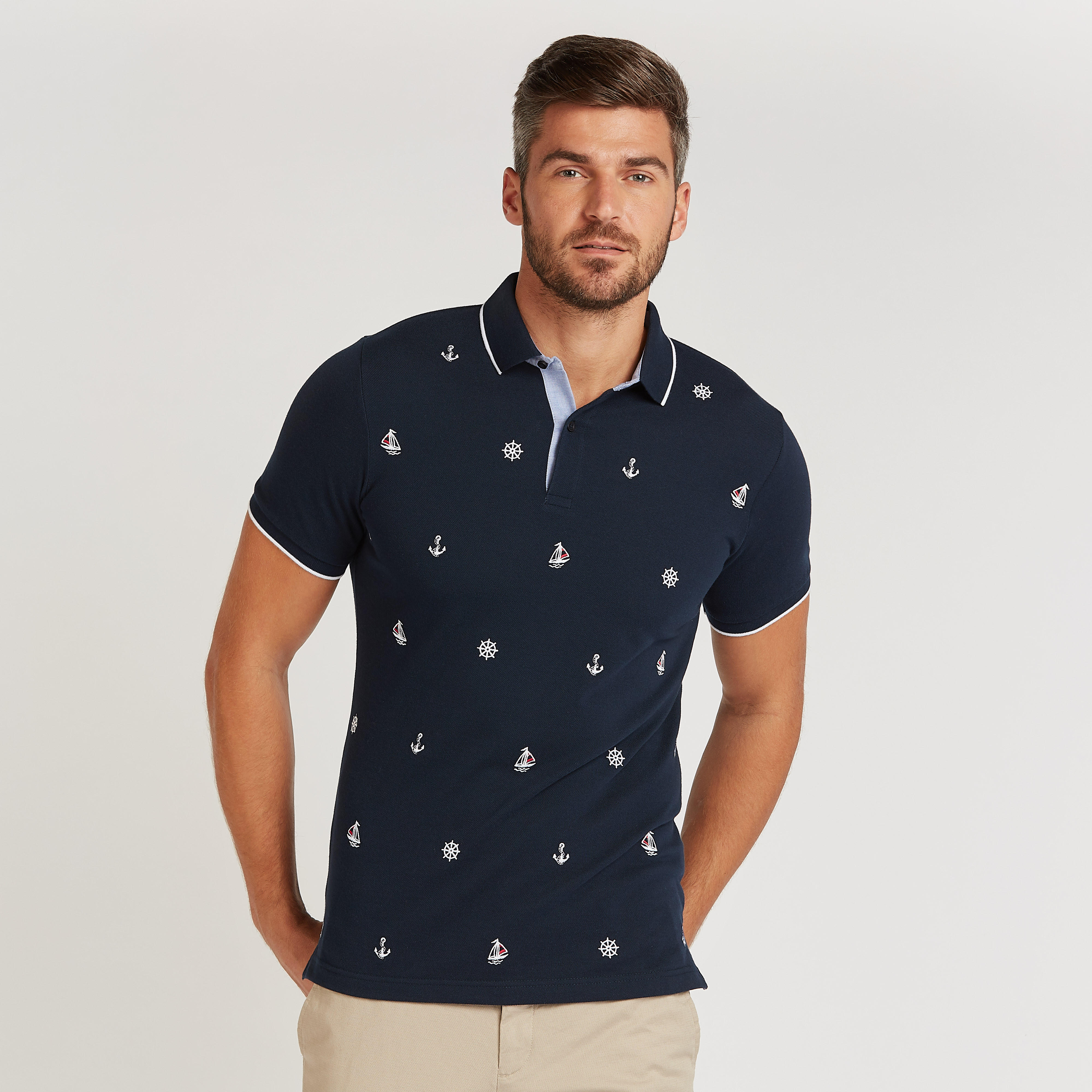تيشيرت بولو سليم مطرز بأكمام قصيرة-men-clothing-tshirtsandpolos-polos-image-1