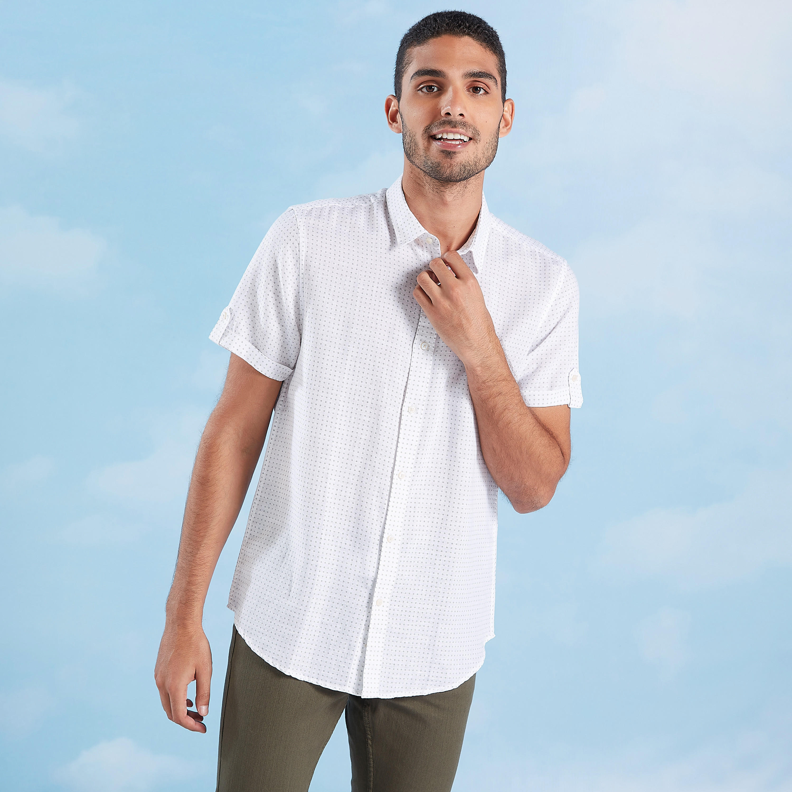قميص مستدام بياقة عاديّة وأكمام قصيرة وطبعات-men-clothing-shirts-image-1