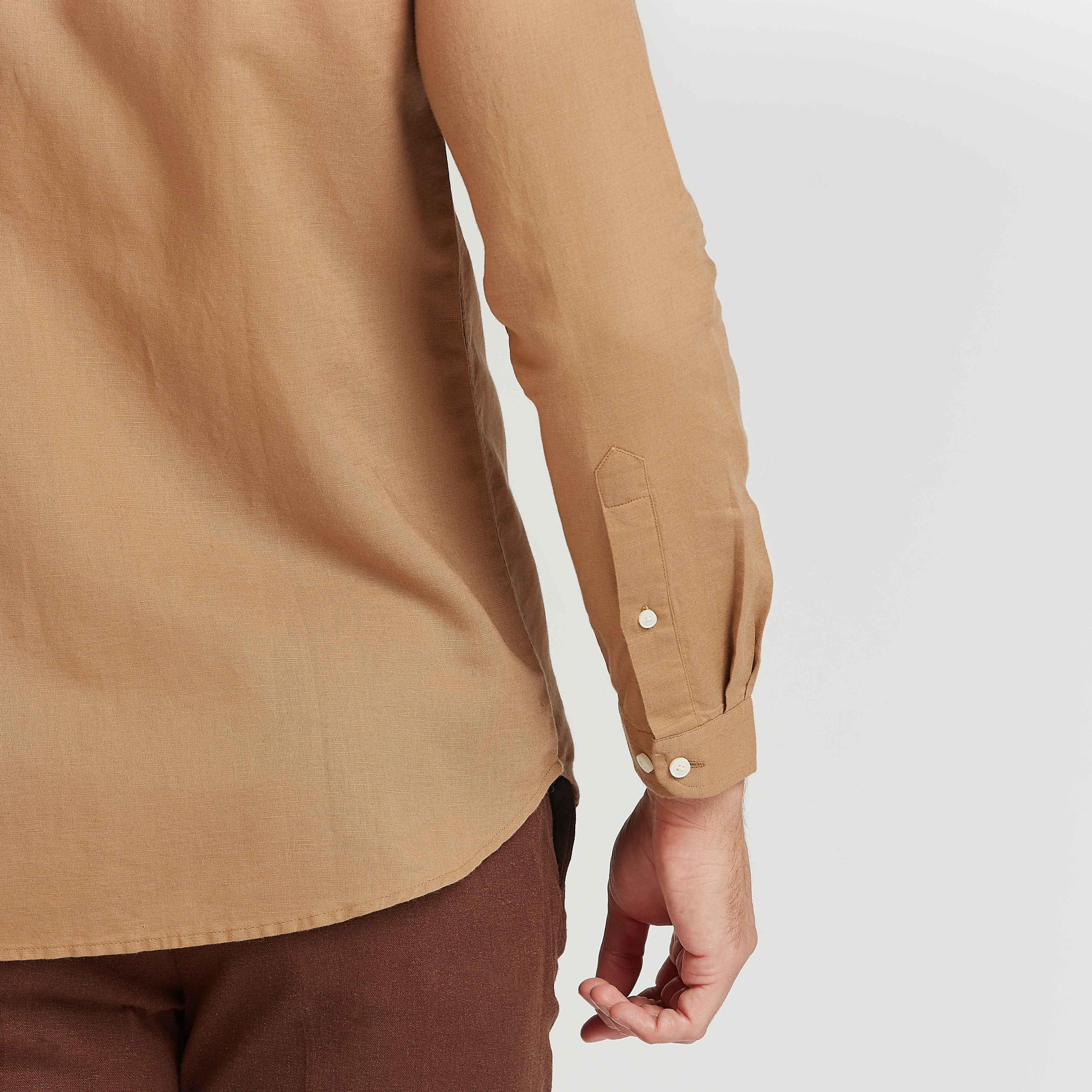قميص كتّان مستدام سادة بياقة ماندارين وأكمام قصيرة-men-clothing-shirts-image-5