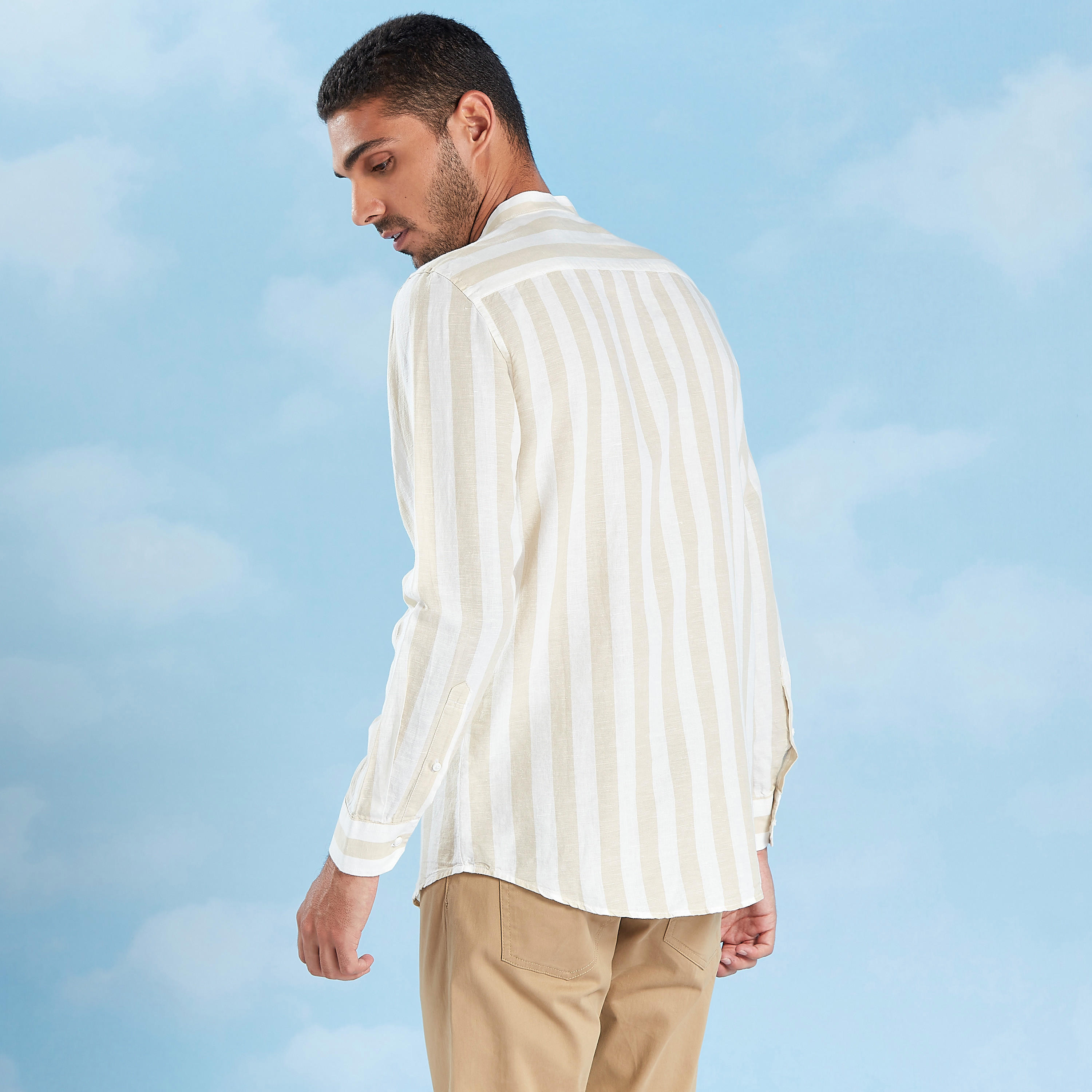 قميص كتّان مستدام مخطط بياقة ماندارين وأكمام قصيرة-men-clothing-shirts-image-4