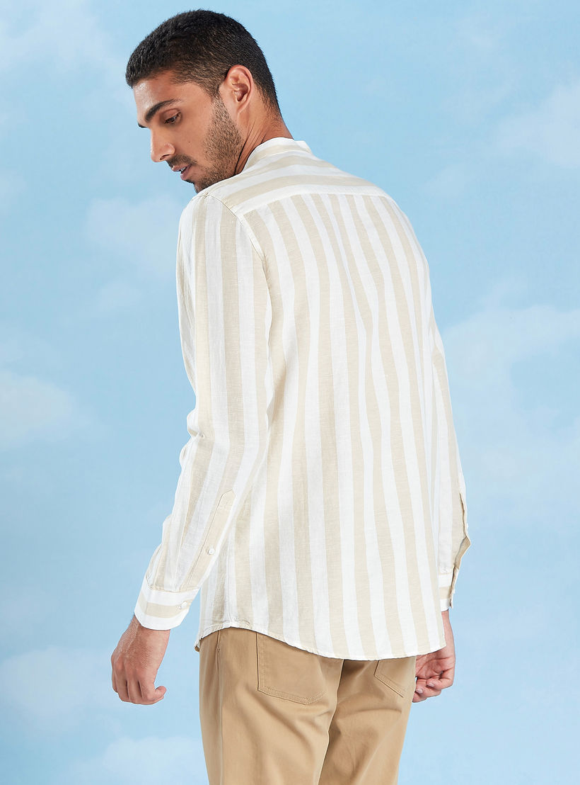 قميص كتّان مستدام مخطط بياقة ماندارين وأكمام قصيرة-men-clothing-shirts-image-4