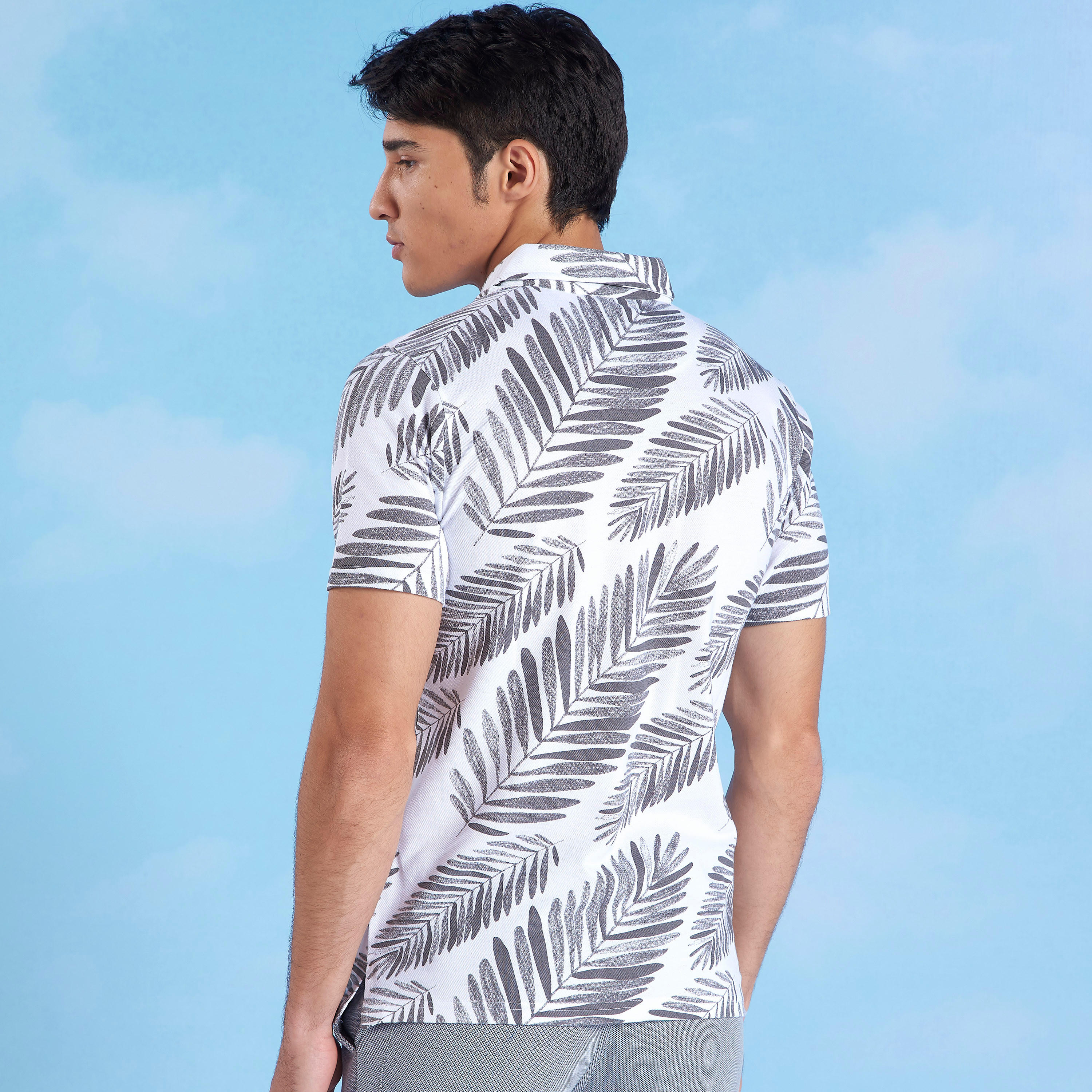 تيشيرت بولو بأكمام قصيرة وطبعات تروبيكال-men-clothing-tshirtsandpolos-polos-image-5