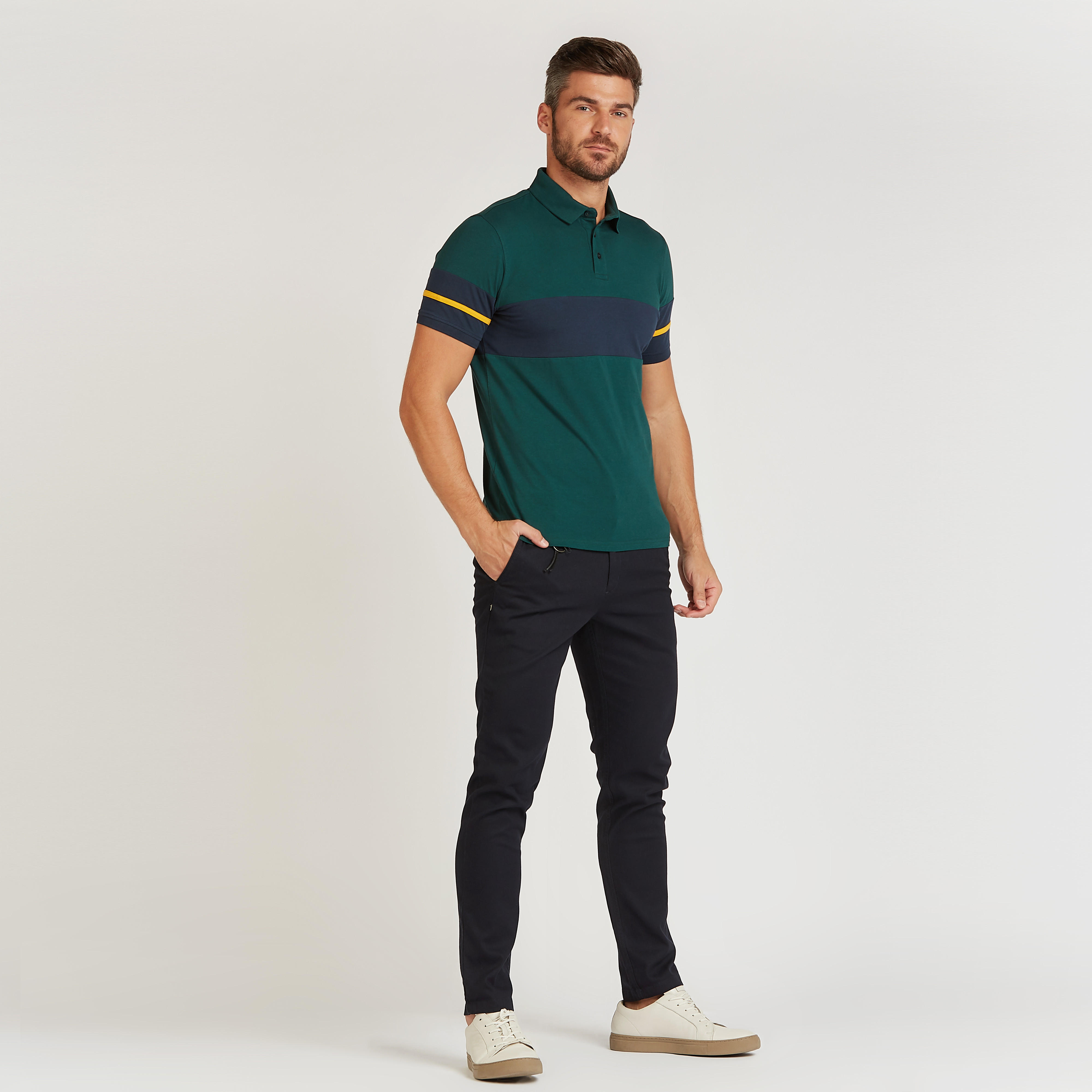 تيشيرت بولو سليم بتصاميم مغايرة وأكمام قصيرة-men-clothing-tshirtsandpolos-polos-image-2