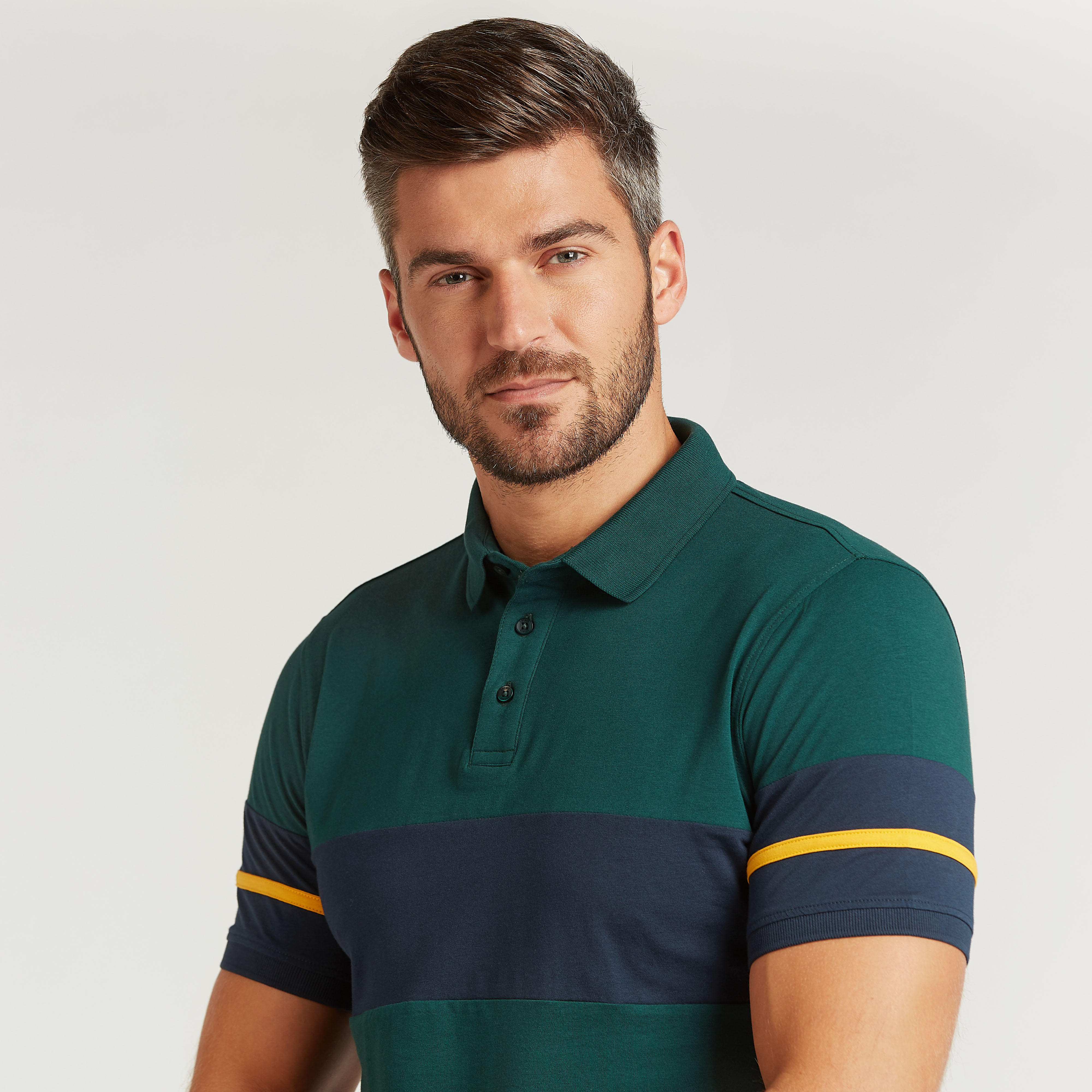 تيشيرت بولو سليم بتصاميم مغايرة وأكمام قصيرة-men-clothing-tshirtsandpolos-polos-image-3