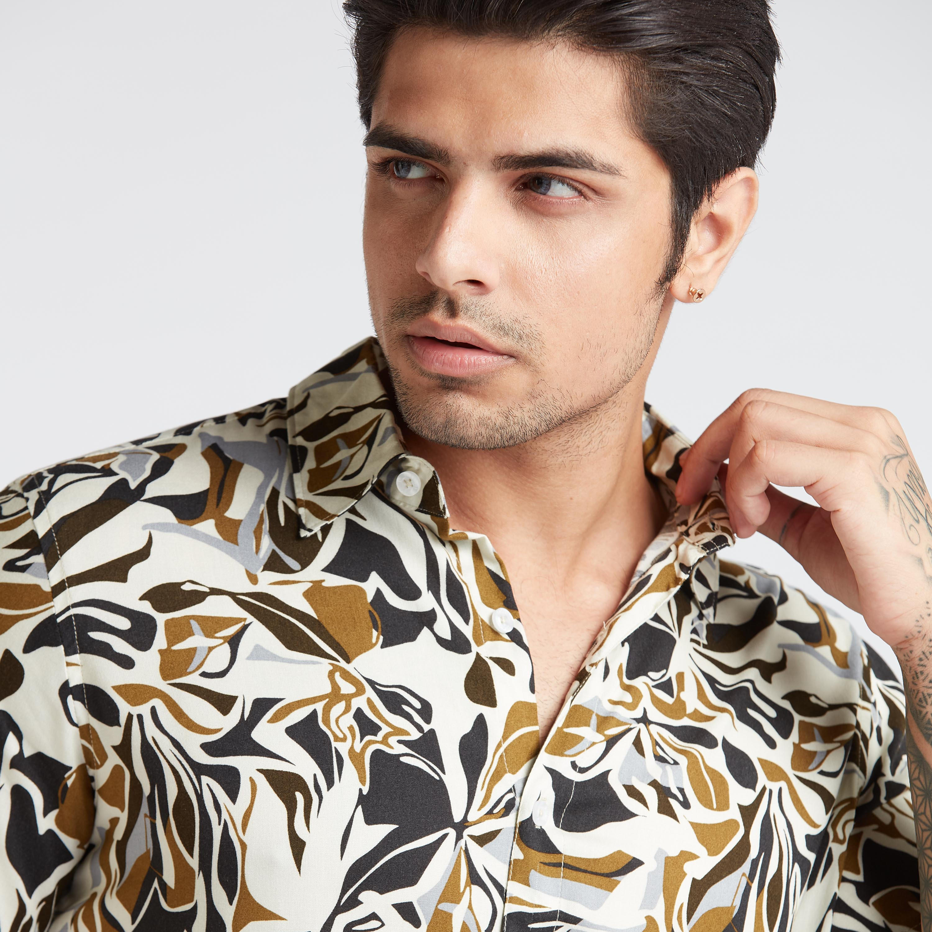 قميص سليم بياقة عاديّة وأكمام قصيرة وطبعات-men-clothing-shirts-image-3