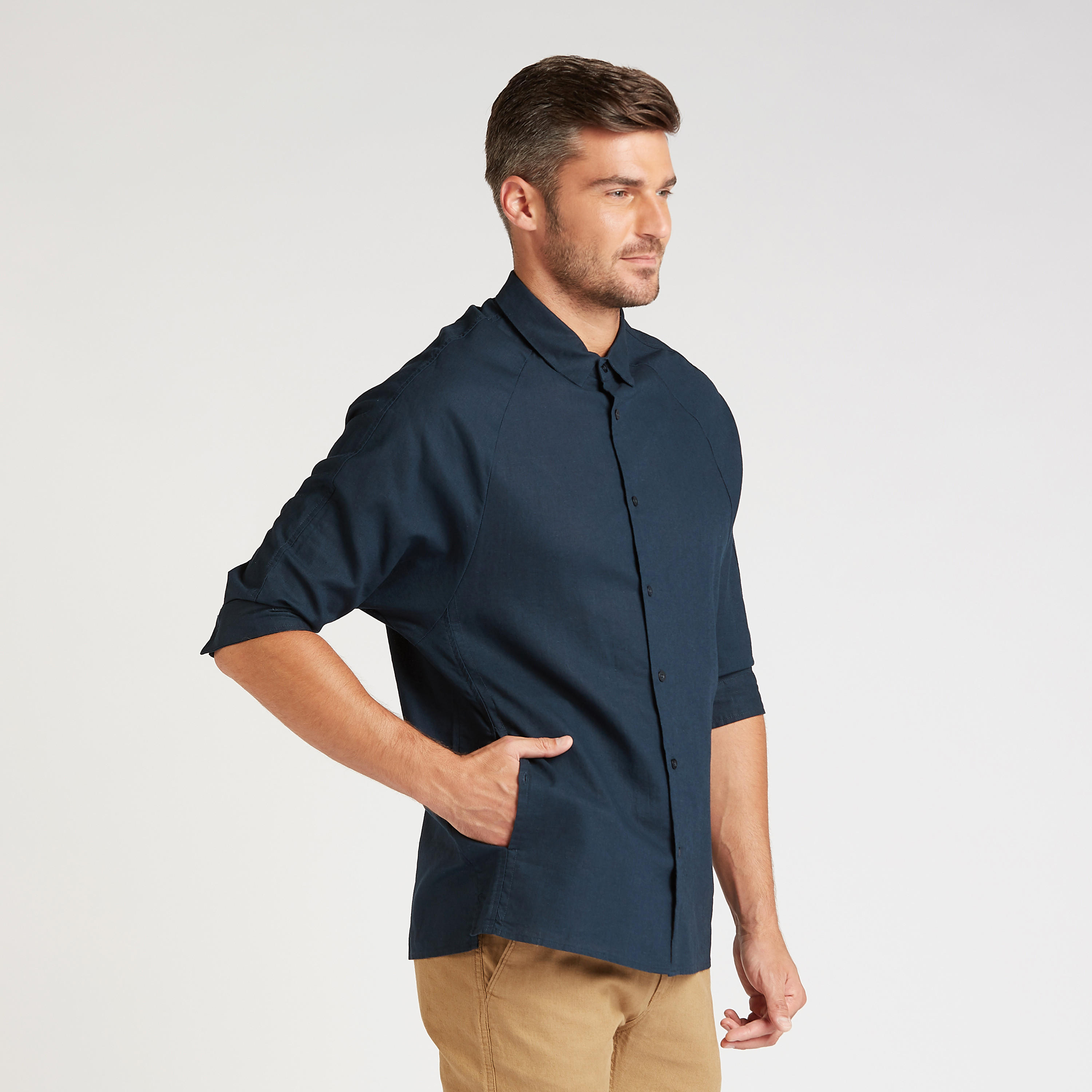 قميص كتّان سادة بأكمام 3/4 وجيوب-men-clothing-shirts-image-5