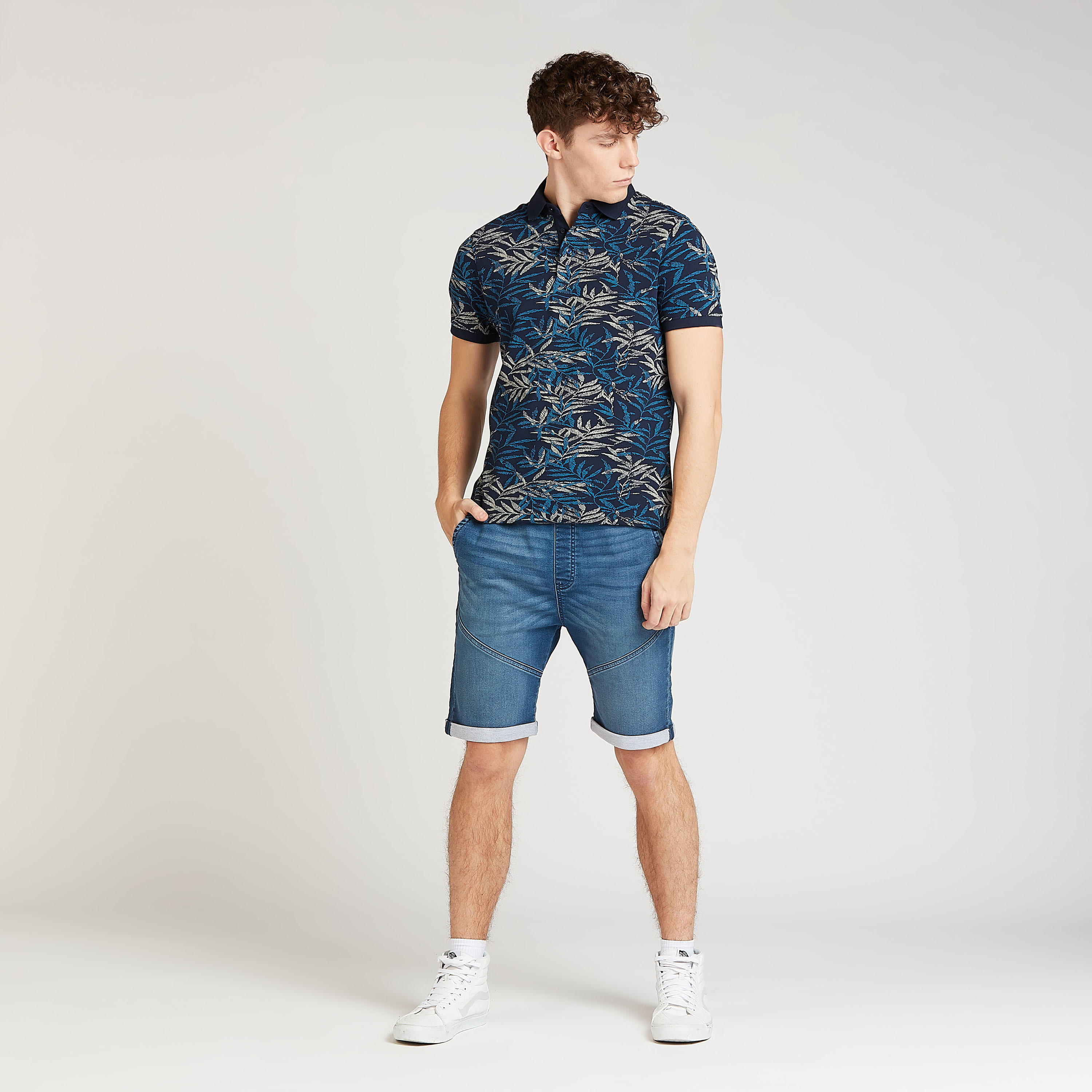 قميص مستدام بولو بطبعات وأكمام قصيرة-men-clothing-tshirtsandpolos-polos-image-2