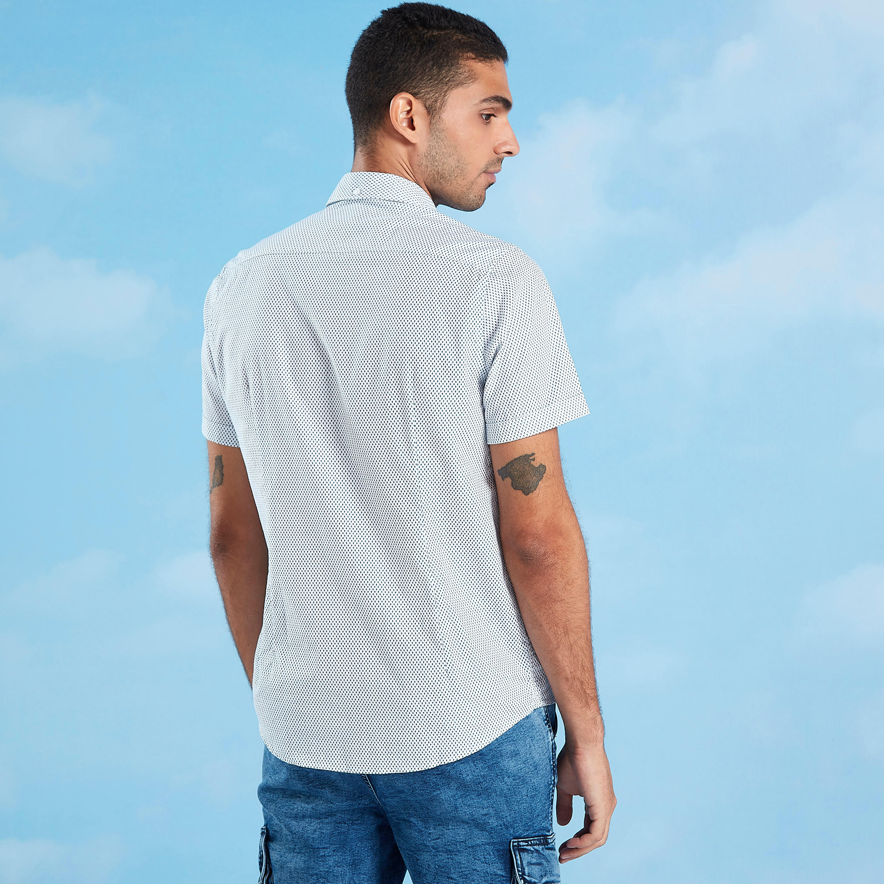 قميص مستدام سليم فيت بطبعات وأكمام قصيرة-men-clothing-shirts-image-4