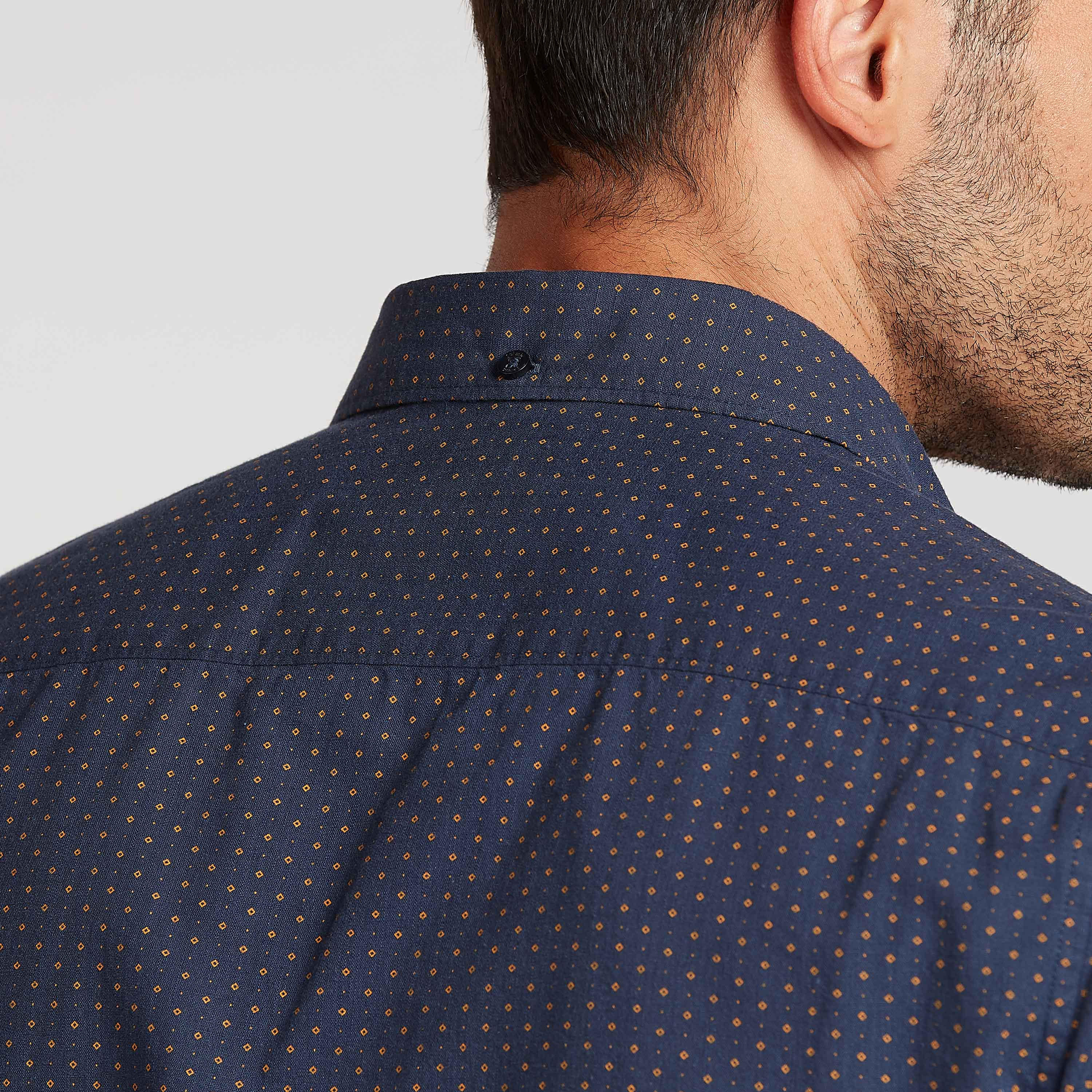 قميص مستدام سليم فيت بطبعات وأكمام قصيرة-men-clothing-shirts-image-3