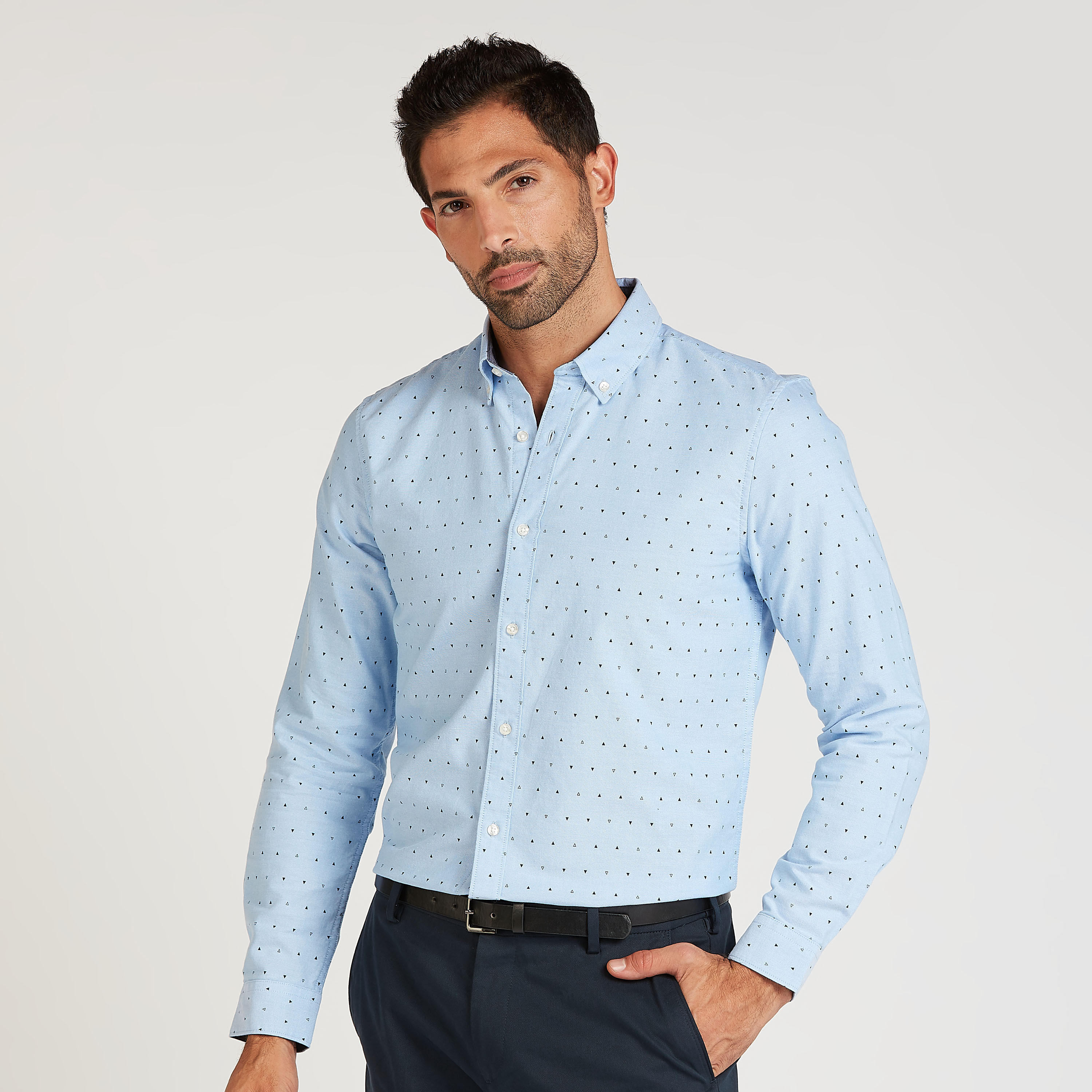 قميص مستدام بياقة عادية وأكمام طويلة وطبعات-men-clothing-shirts-image-1