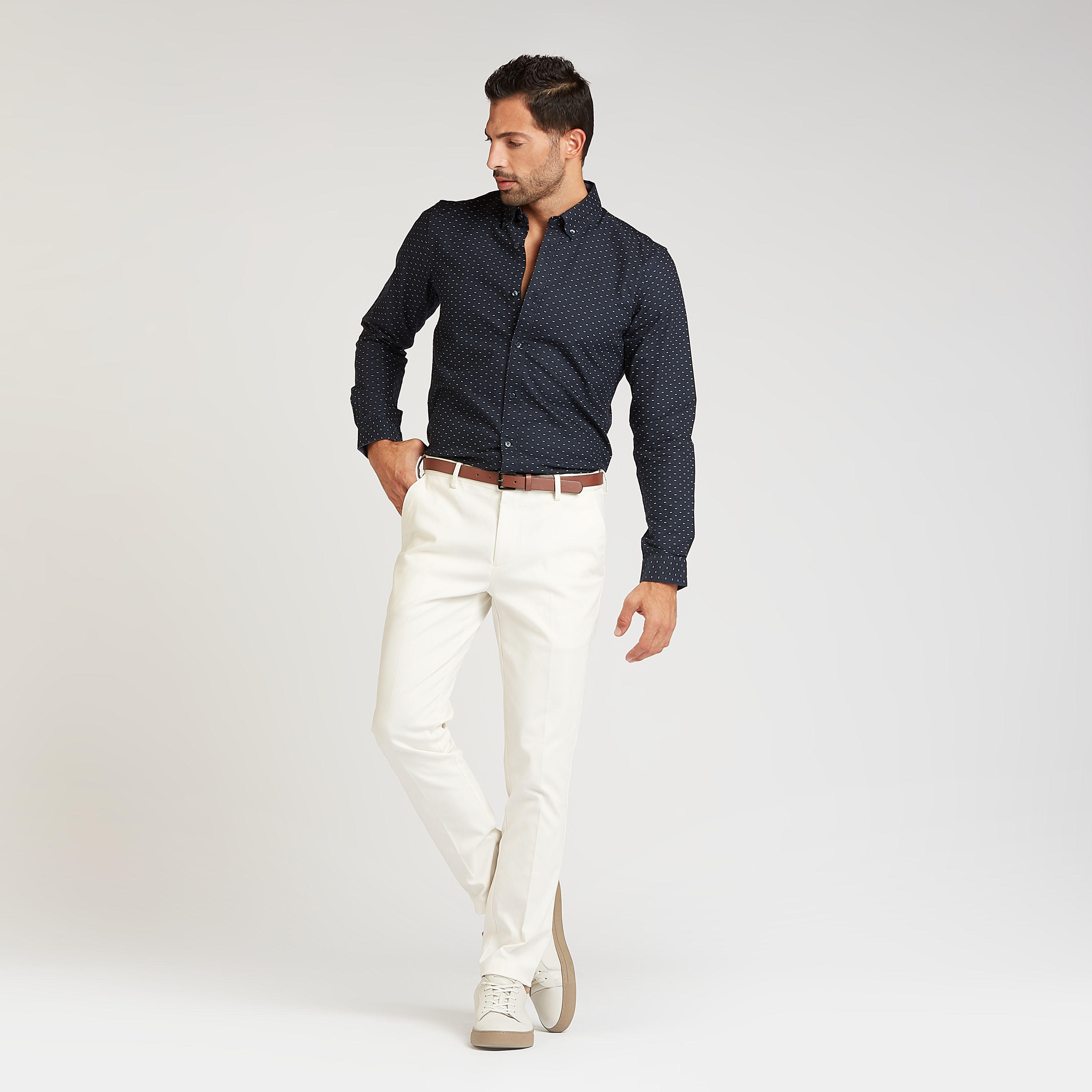 قميص مستدام بياقة عادية وأكمام طويلة وطبعات-men-clothing-shirts-image-2