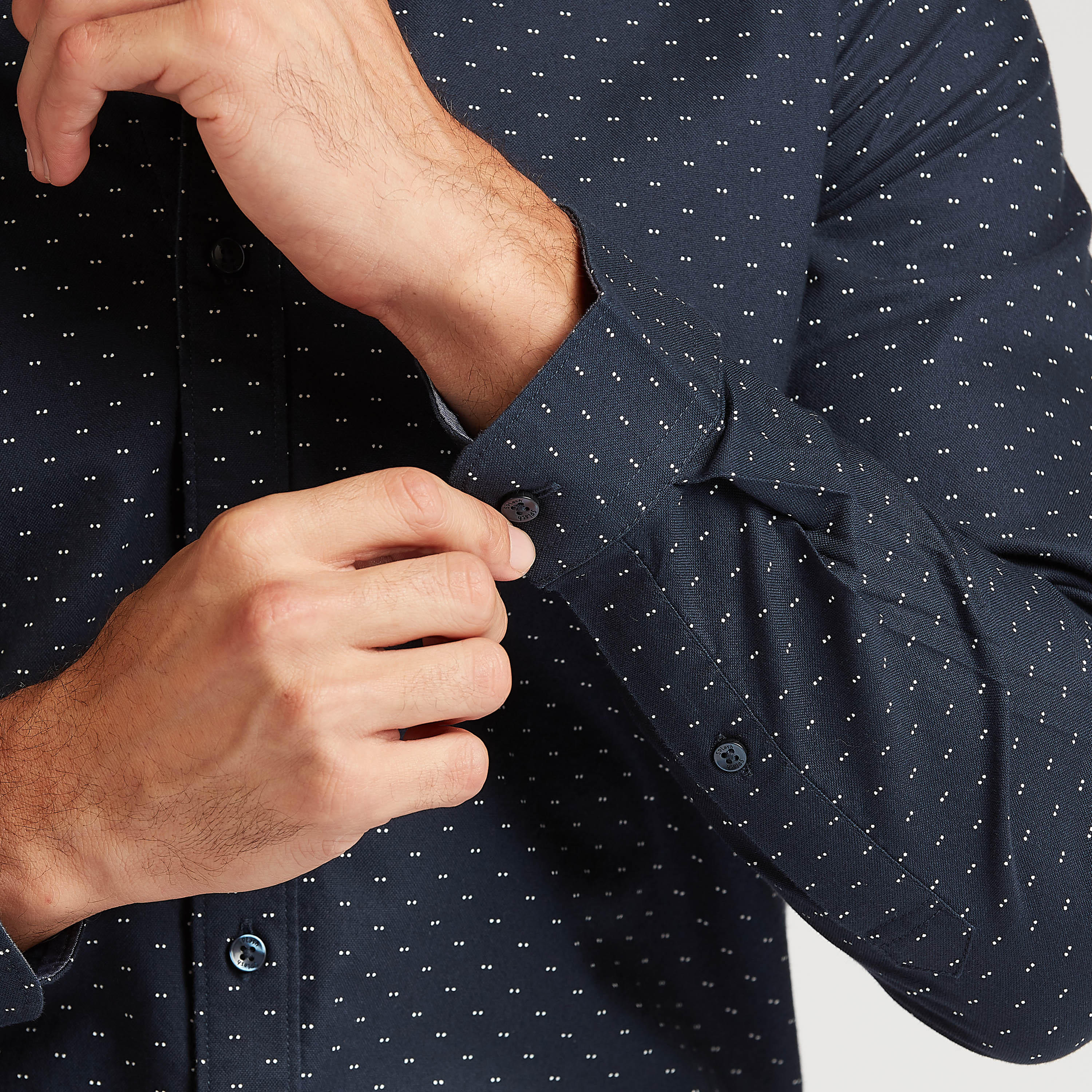 قميص مستدام بياقة عادية وأكمام طويلة وطبعات-men-clothing-shirts-image-5
