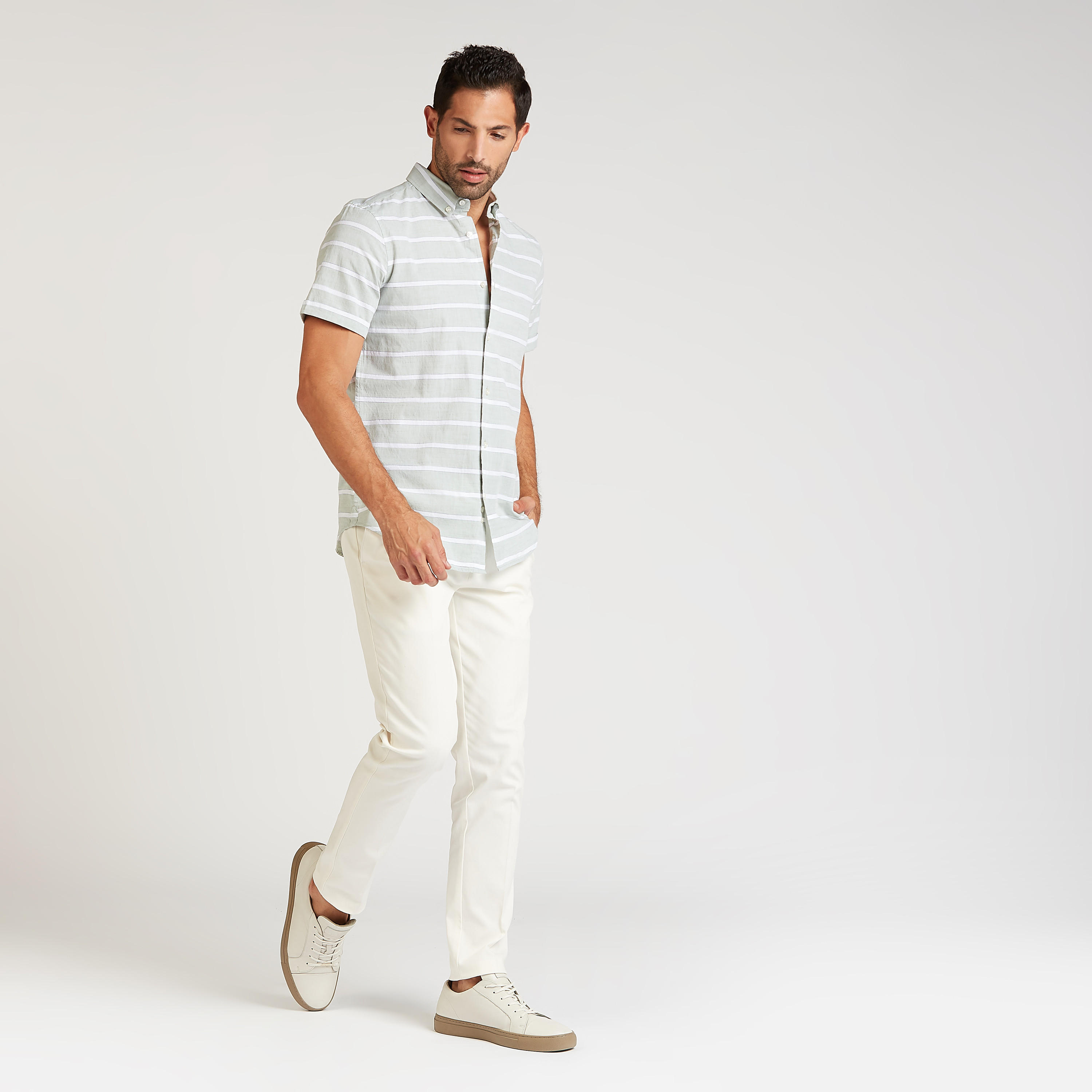 قميص مقلّم بياقة عادي وأكمام قصيرة-men-clothing-shirts-image-5