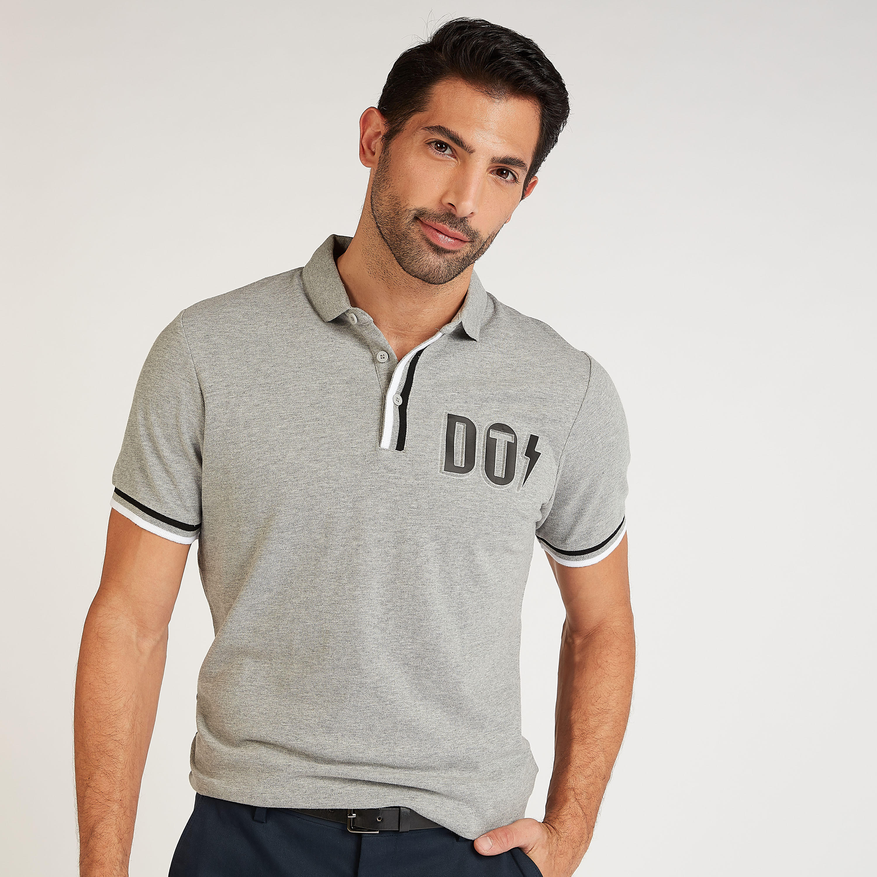 تيشيرت بولو بأكمام قصيرة وطبعات-men-clothing-tshirtsandpolos-polos-image-4