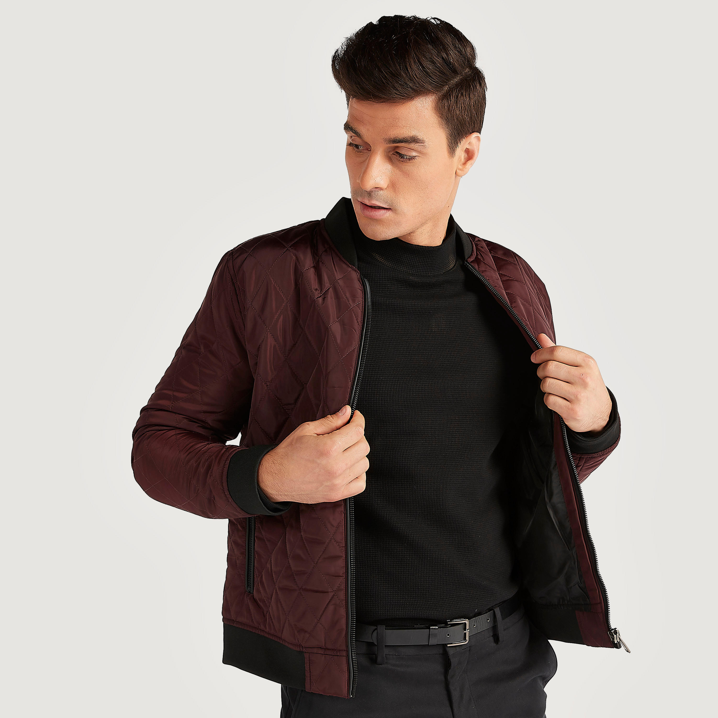 جاكيت مستدام بومبر مبطن بأكمام طويلة وسحّاب إغلاق-men-clothing-jacketsandblazers-jackets-image-1