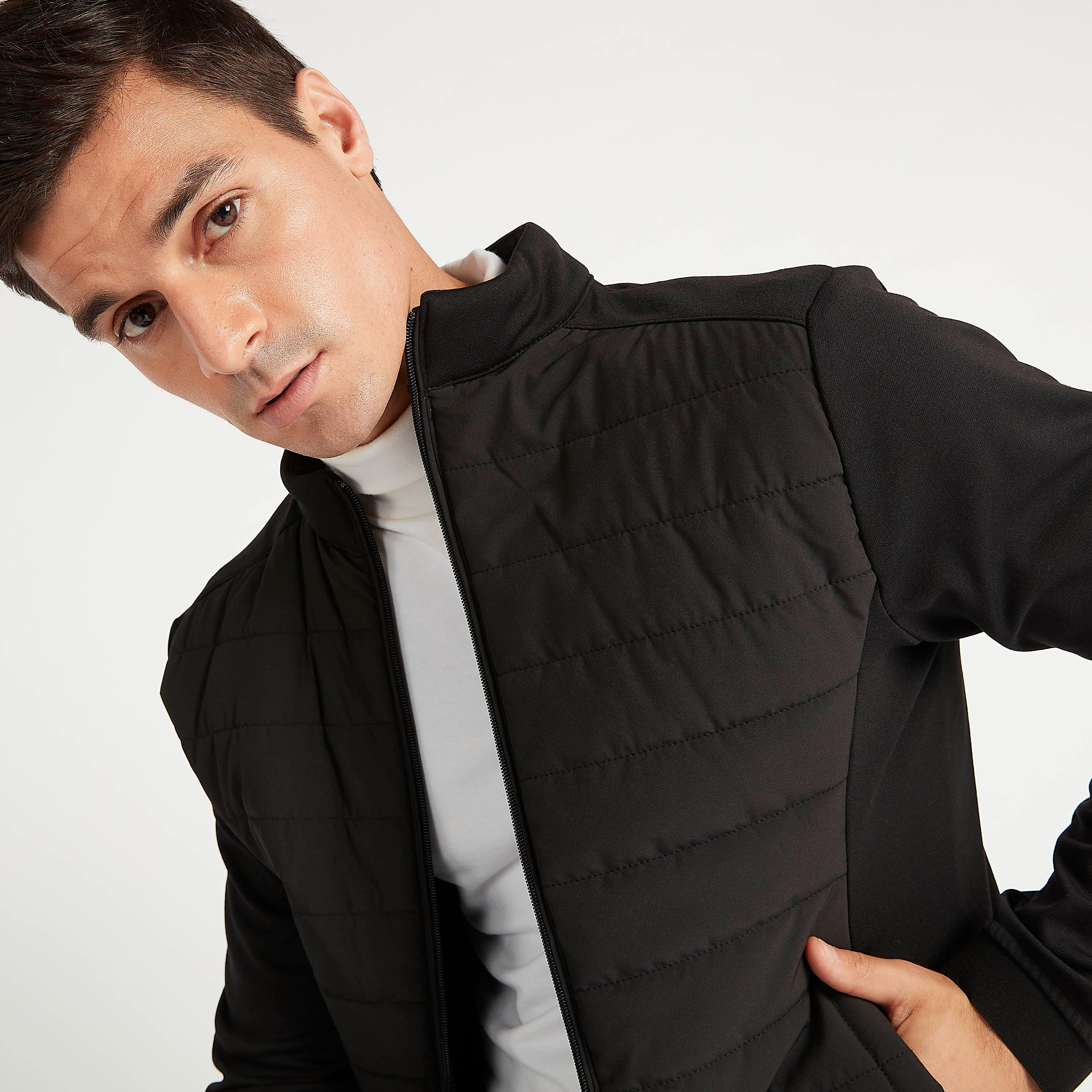 جاكيت مستدام مبطن بسحّاب وياقة عالية وأكمام طويلة-men-clothing-jacketsandblazers-jackets-image-3