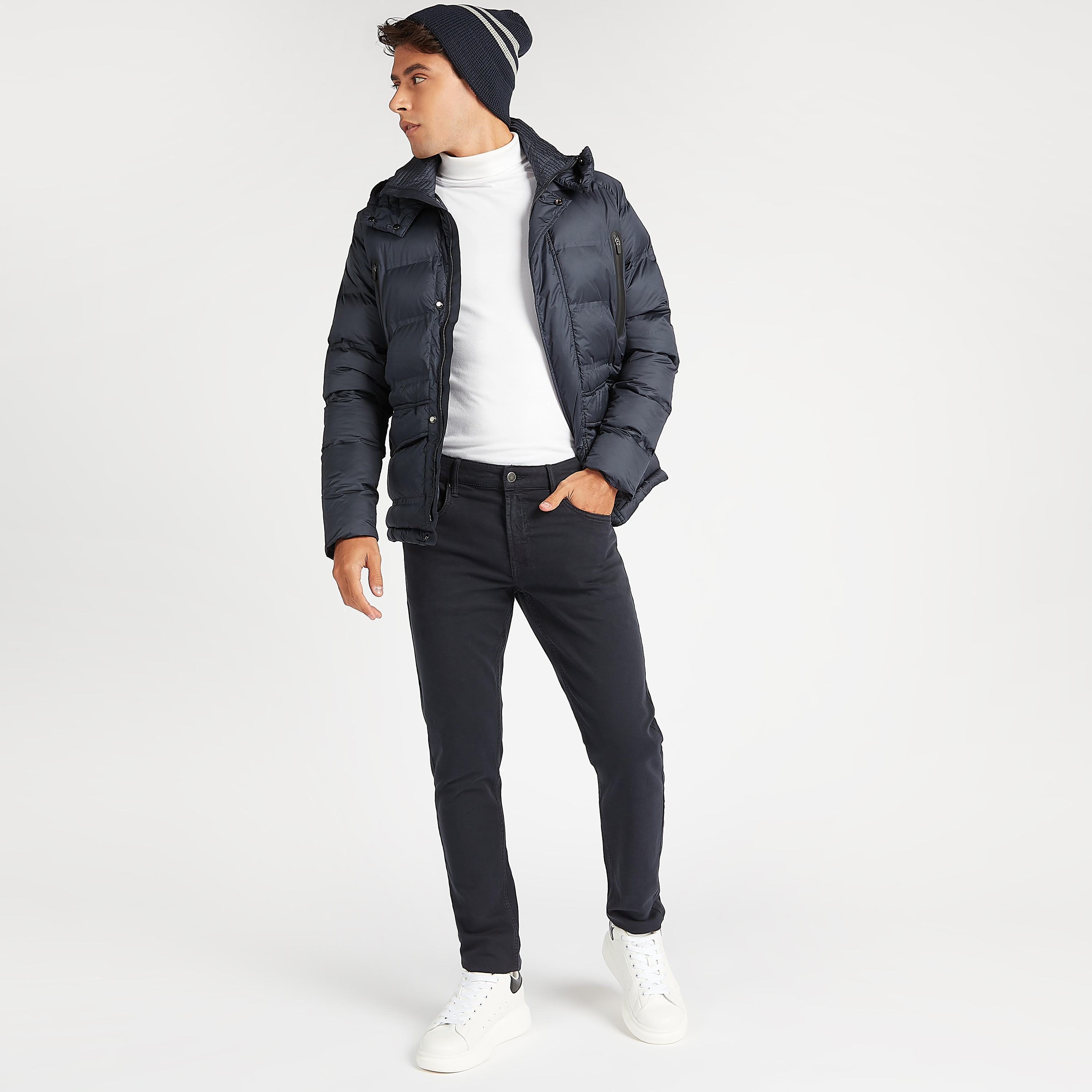 جاكيت منفوخ مبطن بسحّاب وأكمام طويلة وقبّعة-men-clothing-jacketsandblazers-jackets-image-12