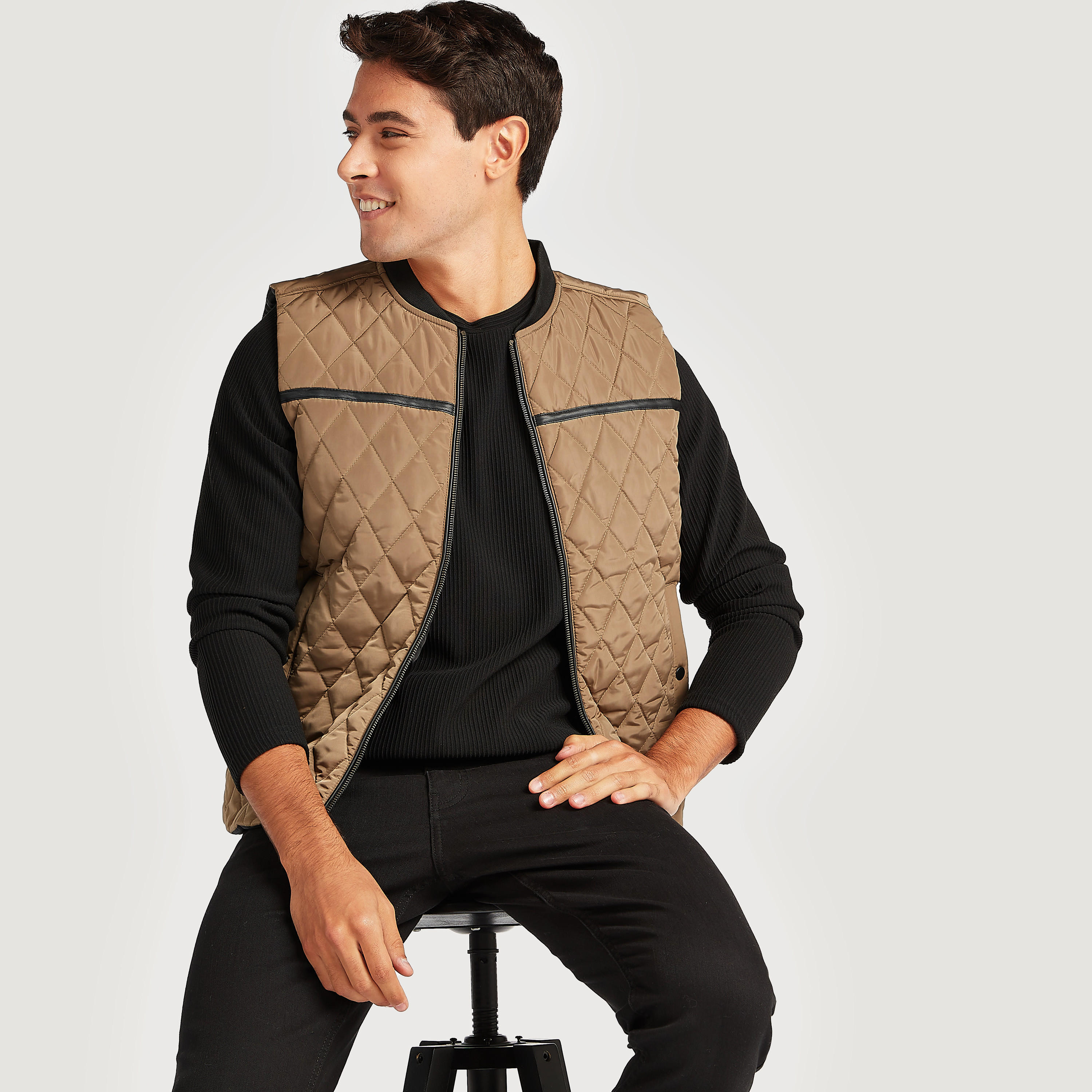 Sustainable Quilted Zip Through Gilet with Pockets-men-clothing-jacketsandblazers-jackets-image-1