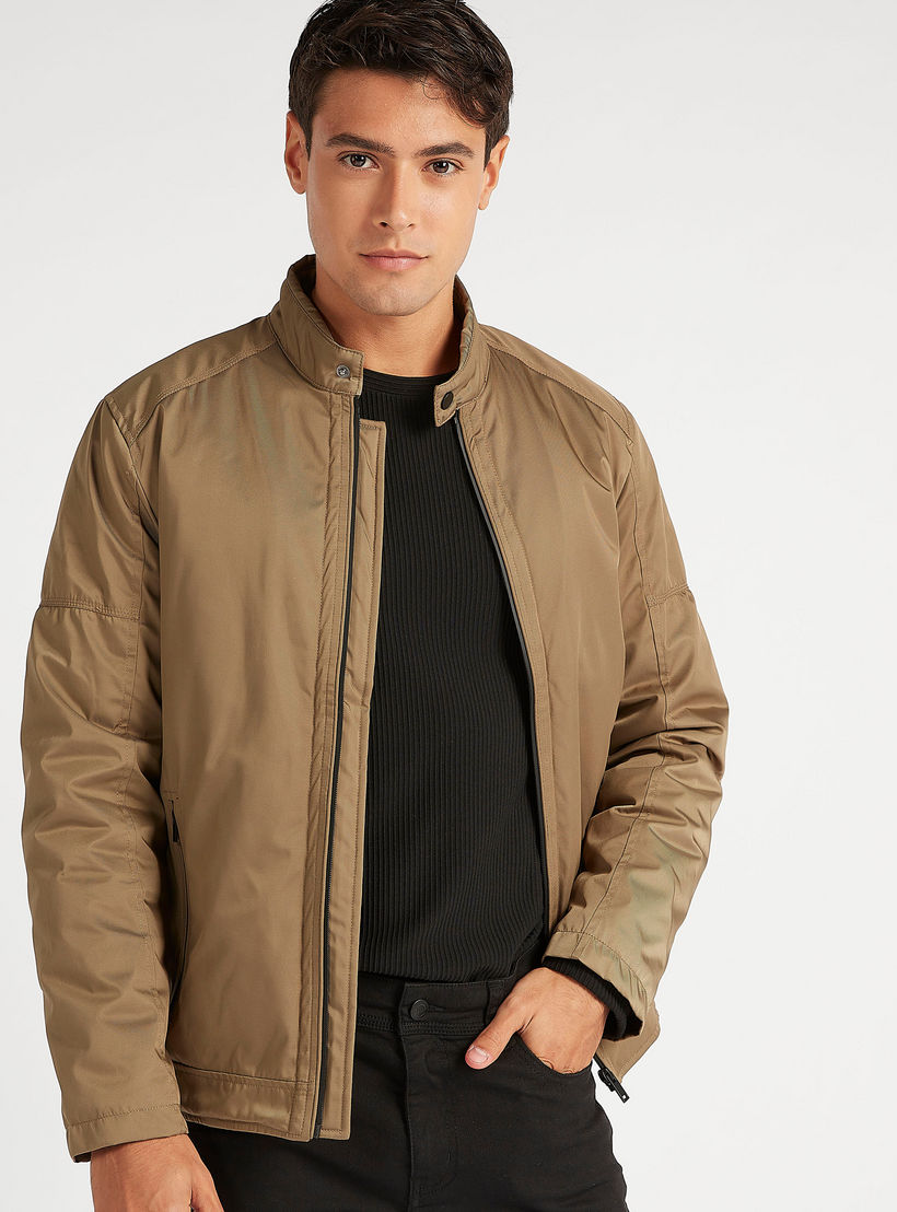جاكيت بومبر طويل سادة بسحّاب وجيوب-men-clothing-jacketsandblazers-jackets-image-9