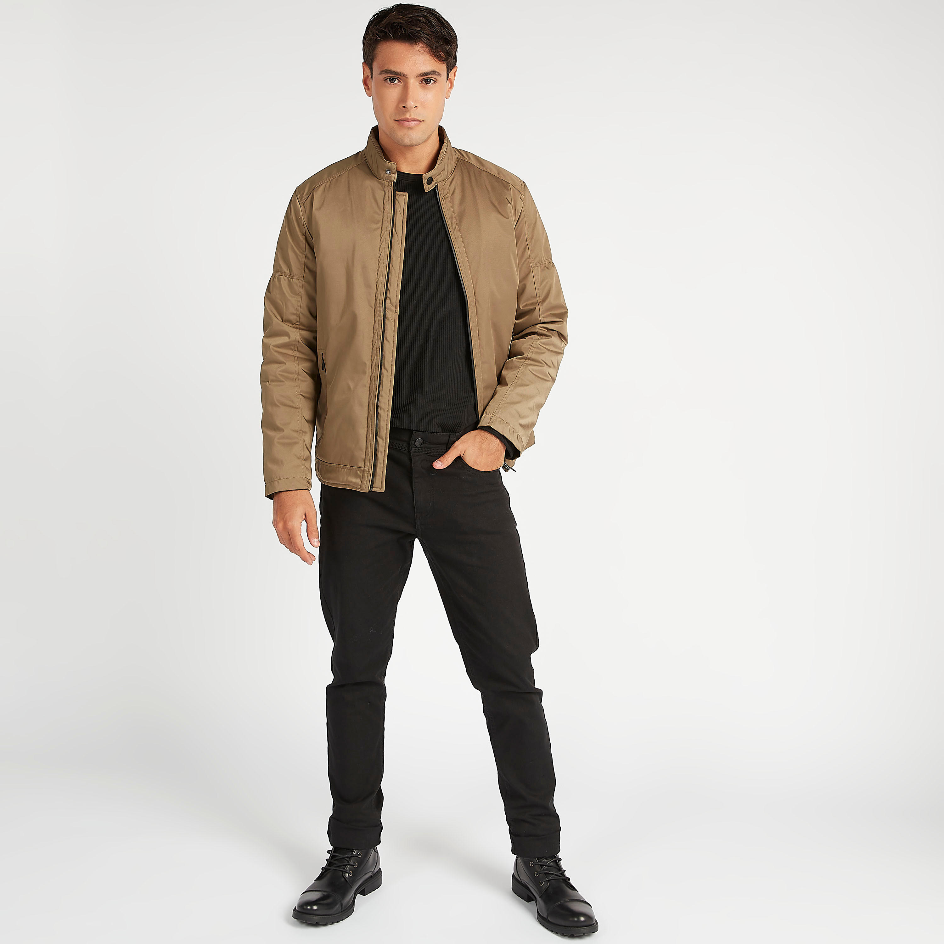 جاكيت بومبر طويل سادة بسحّاب وجيوب-men-clothing-jacketsandblazers-jackets-image-8