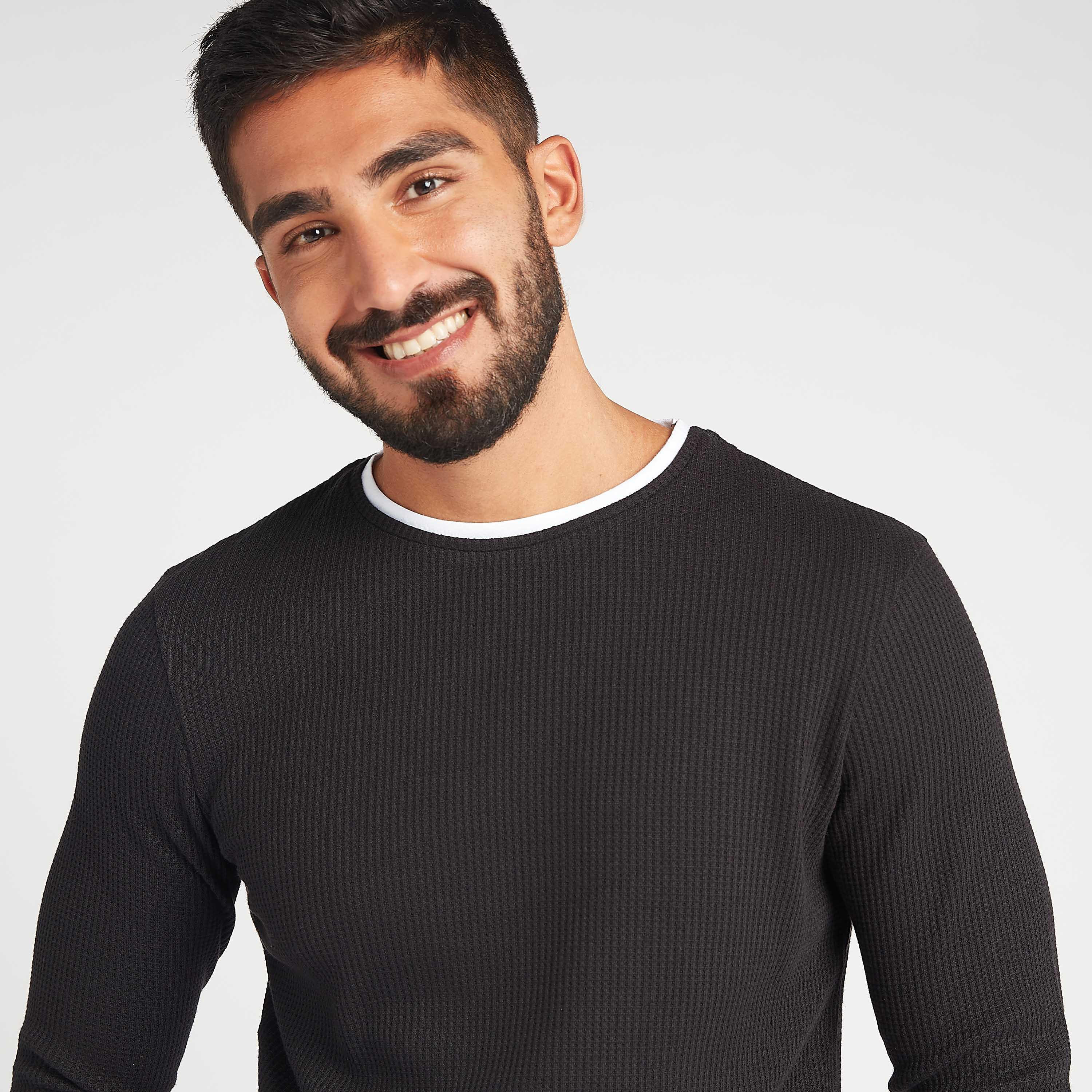 سويت شيرت مستدام بارز الملمس بياقة ضيّقة وأكمام طويلة-men-winterwear-hoodiesandsweatshirts-image-6