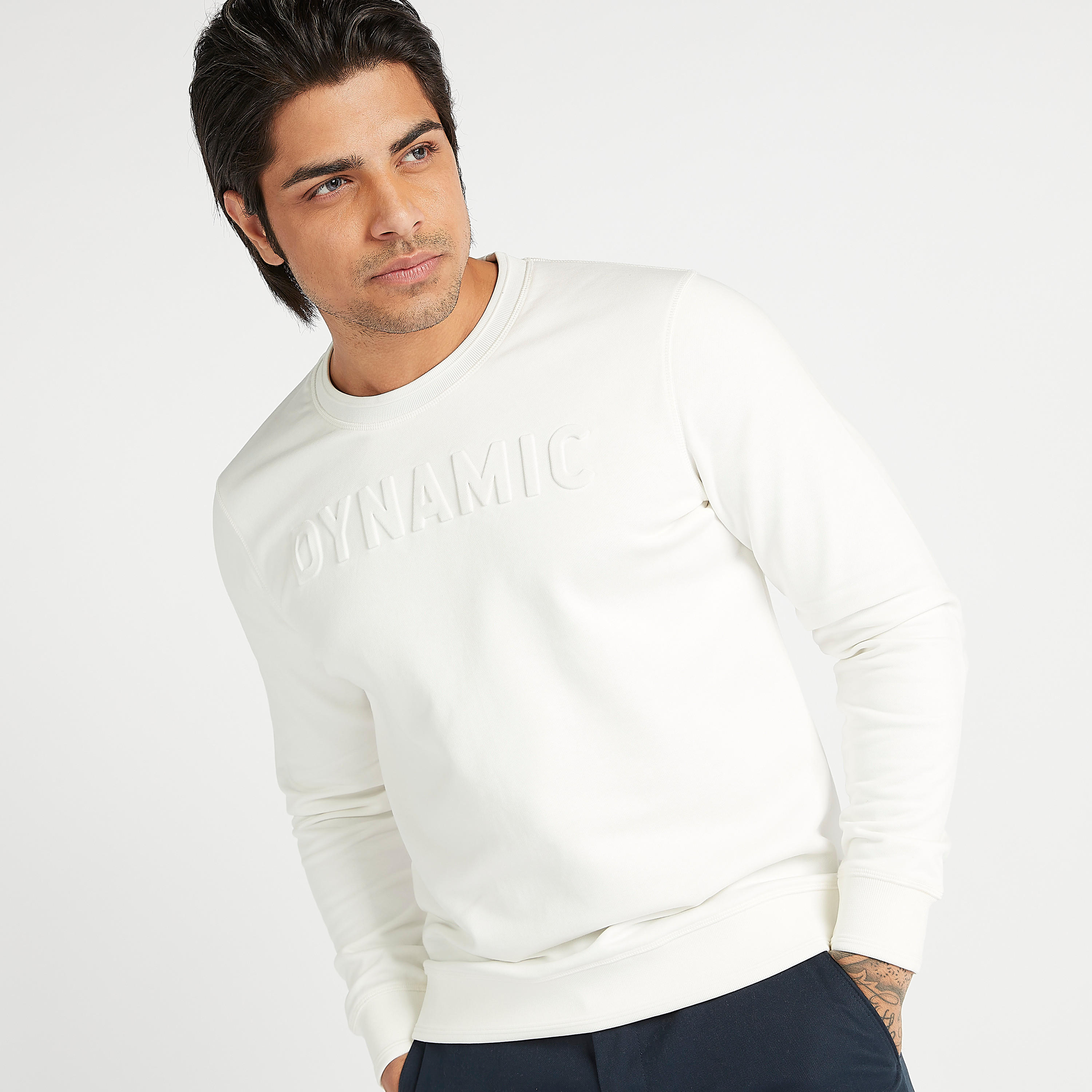 سويت شيرت مستدام منقوش بياقة ضيقة وأكمام طويلة-men-winterwear-hoodiesandsweatshirts-image-1