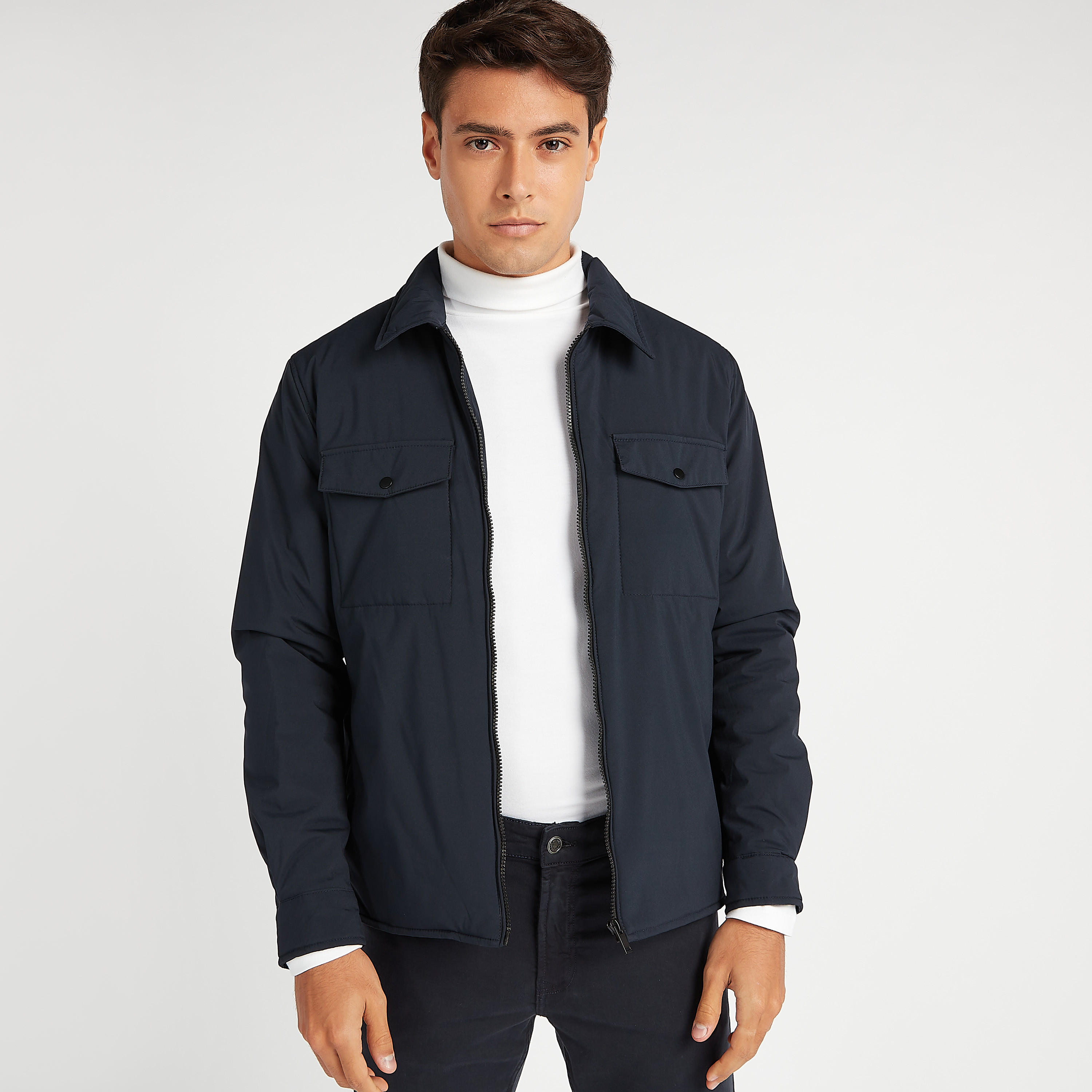 جاكيت هارينجتون خفيف سادة بسحّاب وجيوب بطيّة-men-clothing-jacketsandblazers-jackets-image-3