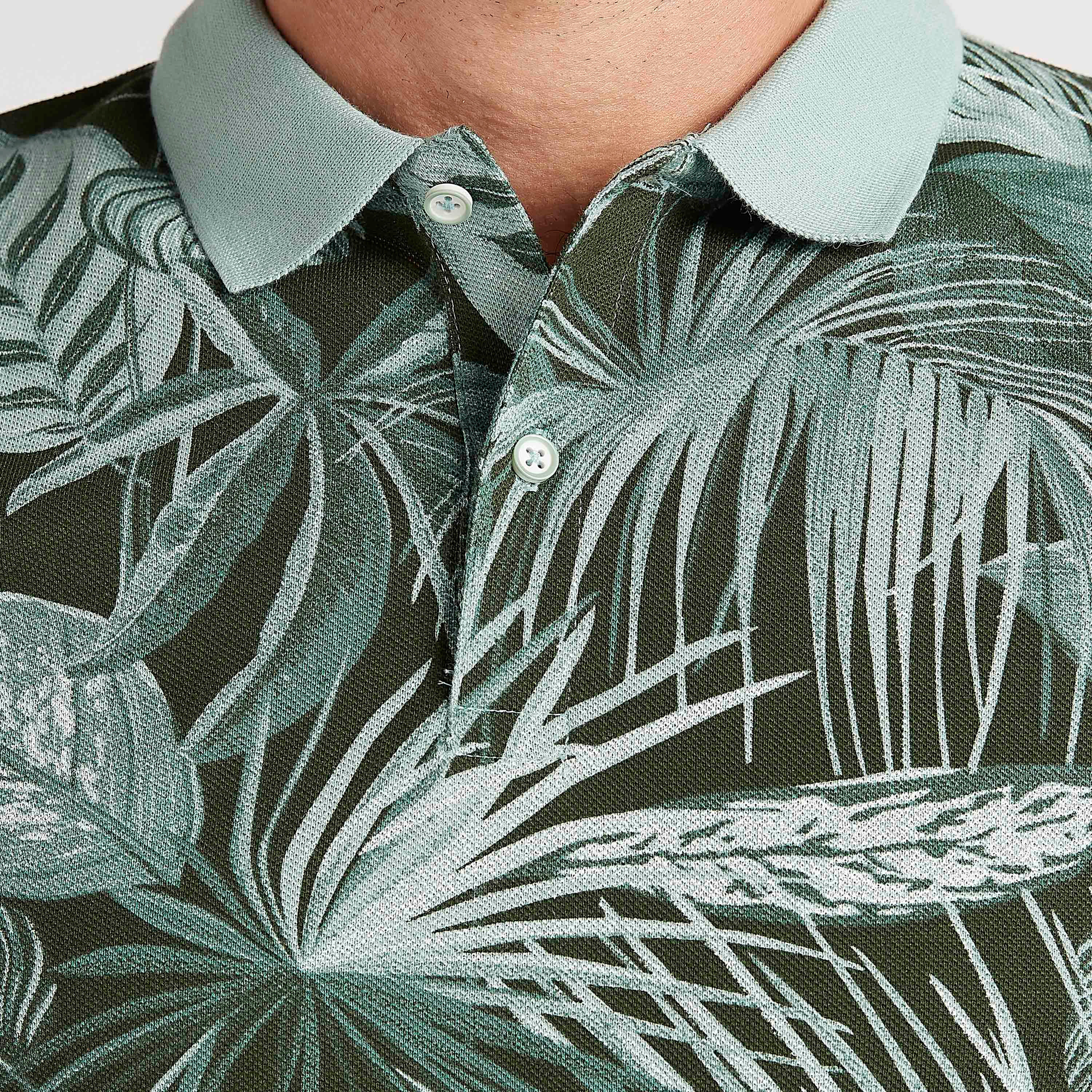 تيشيرت بولو بأكمام قصيرة وطبعات-men-clothing-tshirtsandpolos-polos-image-2