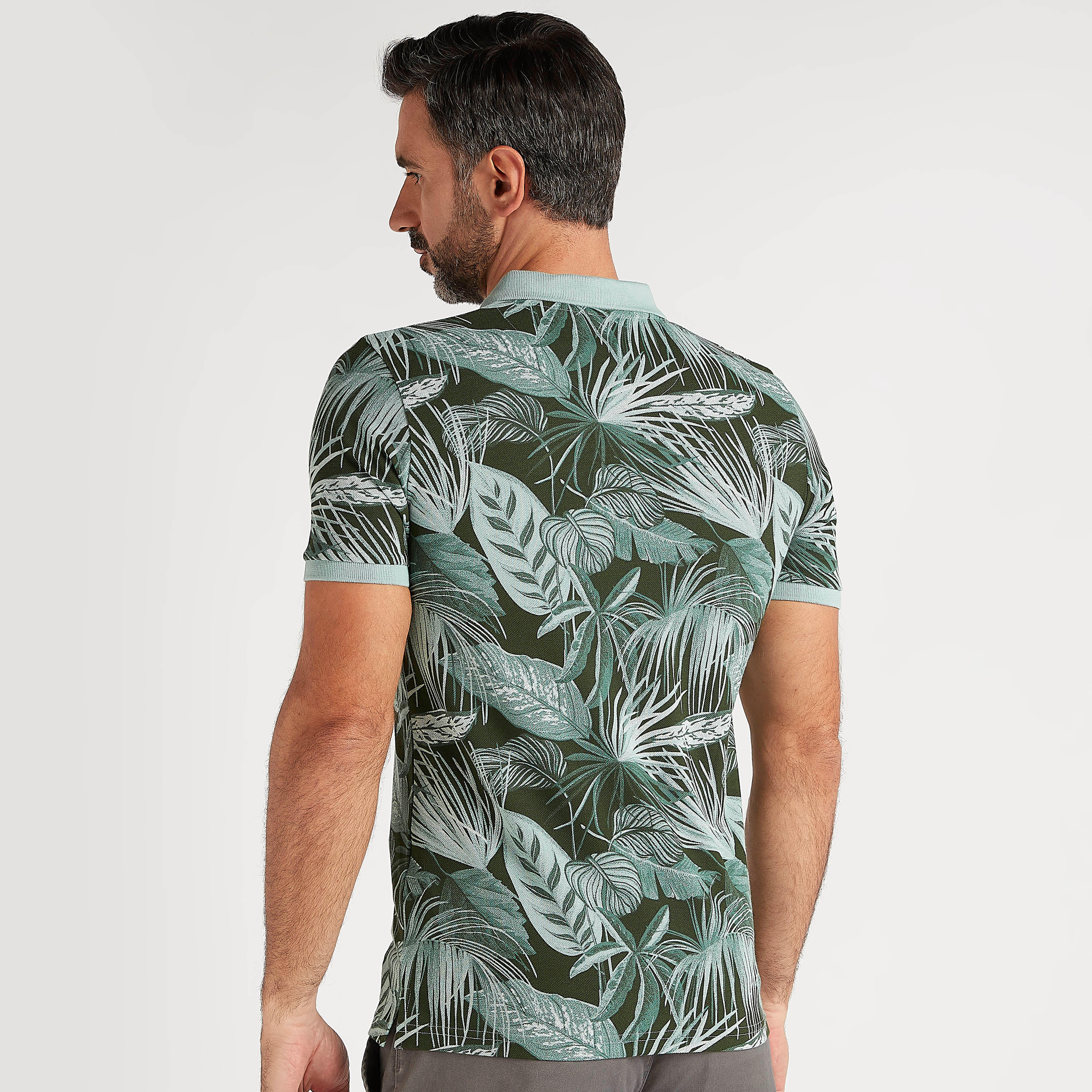 تيشيرت بولو بأكمام قصيرة وطبعات-men-clothing-tshirtsandpolos-polos-image-1