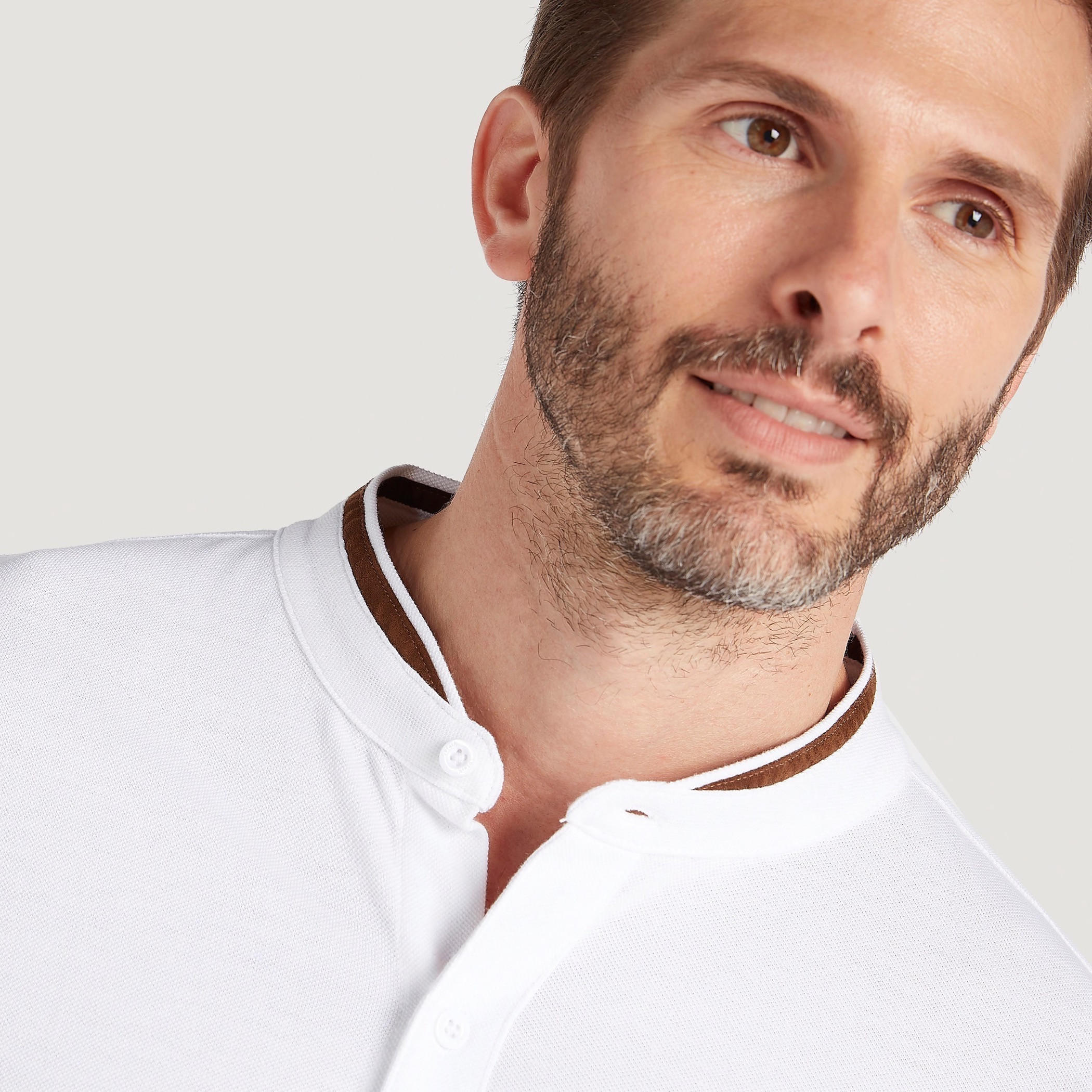 قميص سادة بقصّة سليم وياقة ماندارين وأكمام طويلة-men-clothing-shirts-image-5